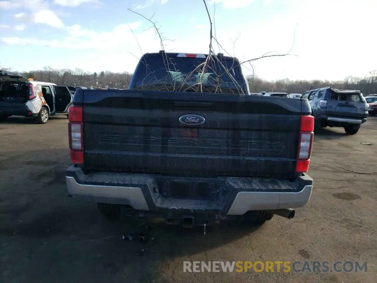 6 Photograph of a damaged car 1FT7W2B63NEG36139 FORD F250 2022