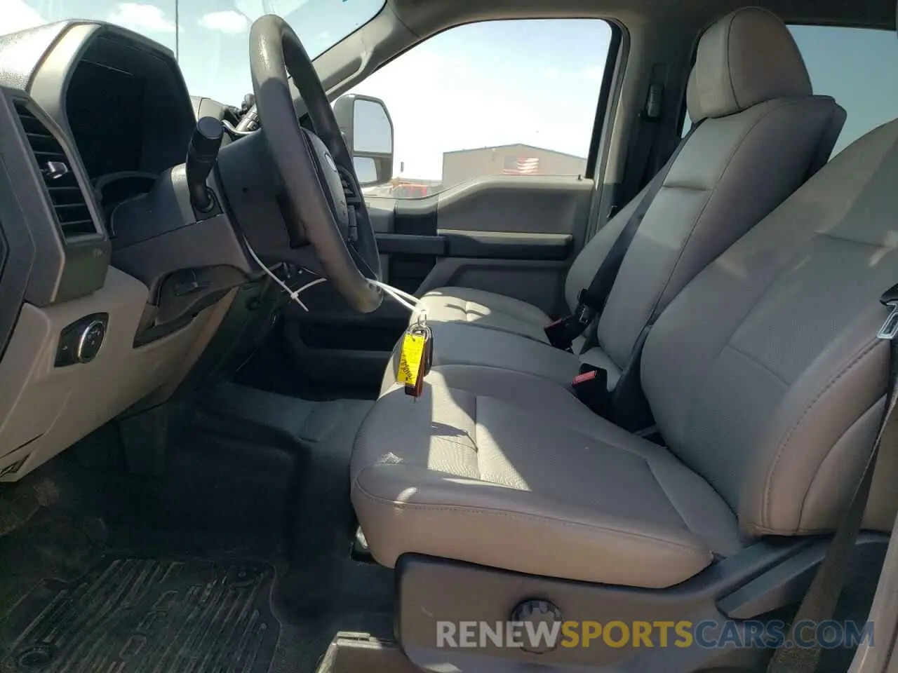 7 Photograph of a damaged car 1FT7W2B64NEE68639 FORD F250 2022