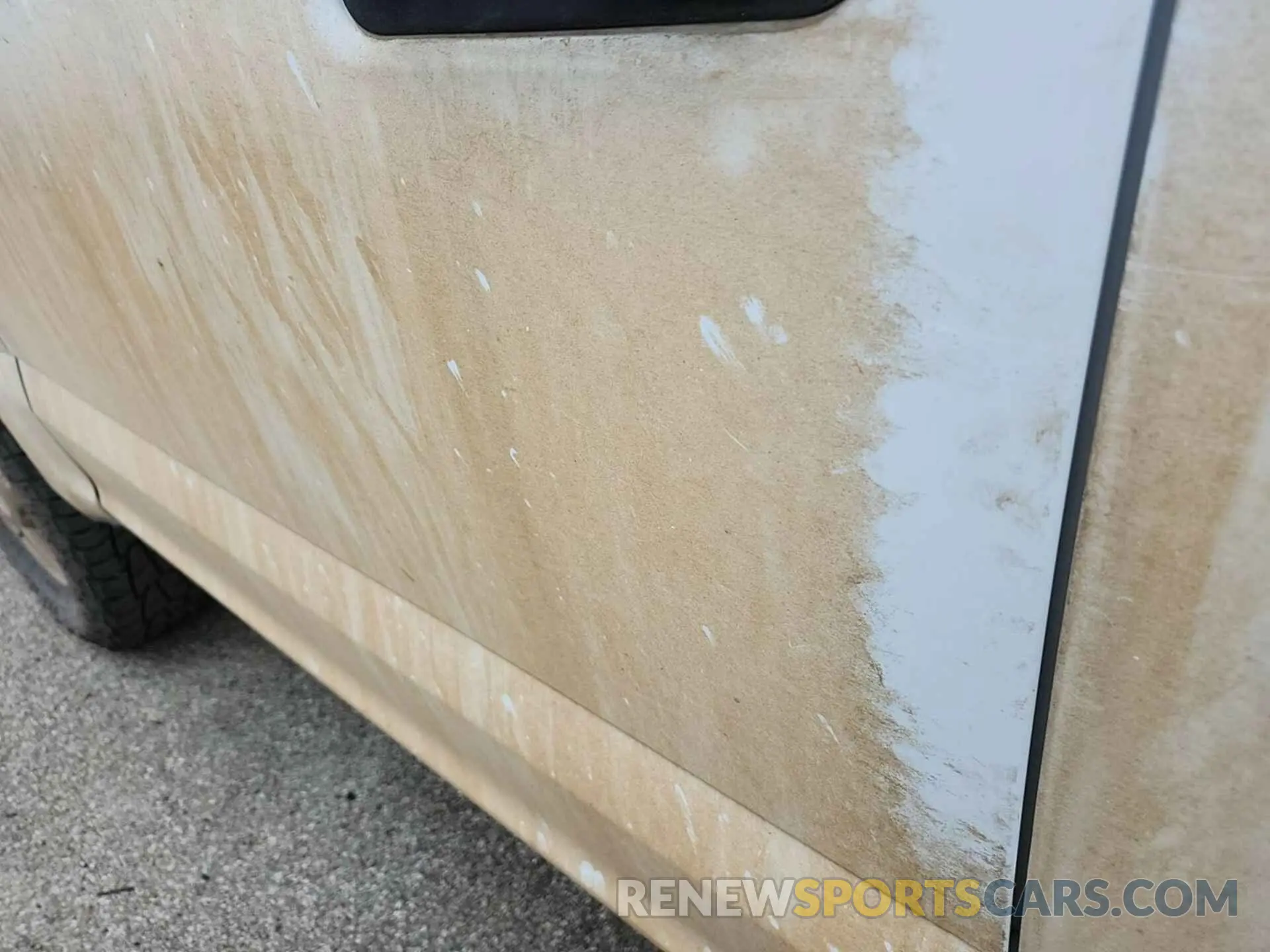 5 Photograph of a damaged car 1FT7W2B66NEE94143 FORD F250 2022