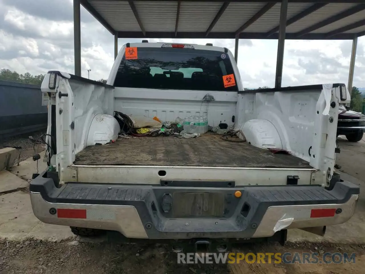 6 Photograph of a damaged car 1FT7W2BN0NED43001 FORD F250 2022