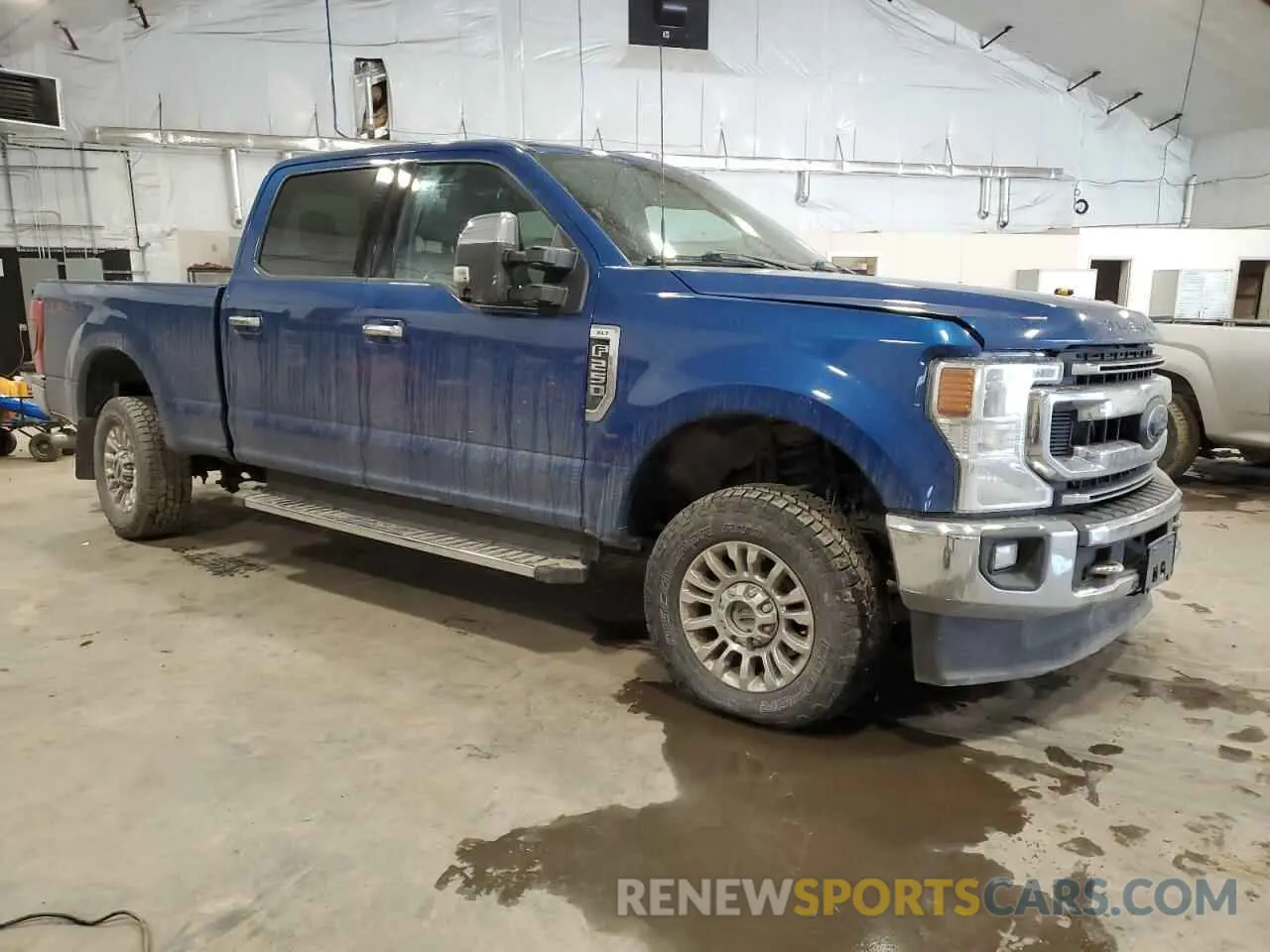4 Photograph of a damaged car 1FT7W2BN6NED67920 FORD F250 2022