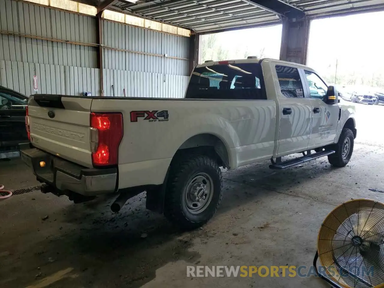 3 Photograph of a damaged car 1FT7W2BN7NEF21924 FORD F250 2022
