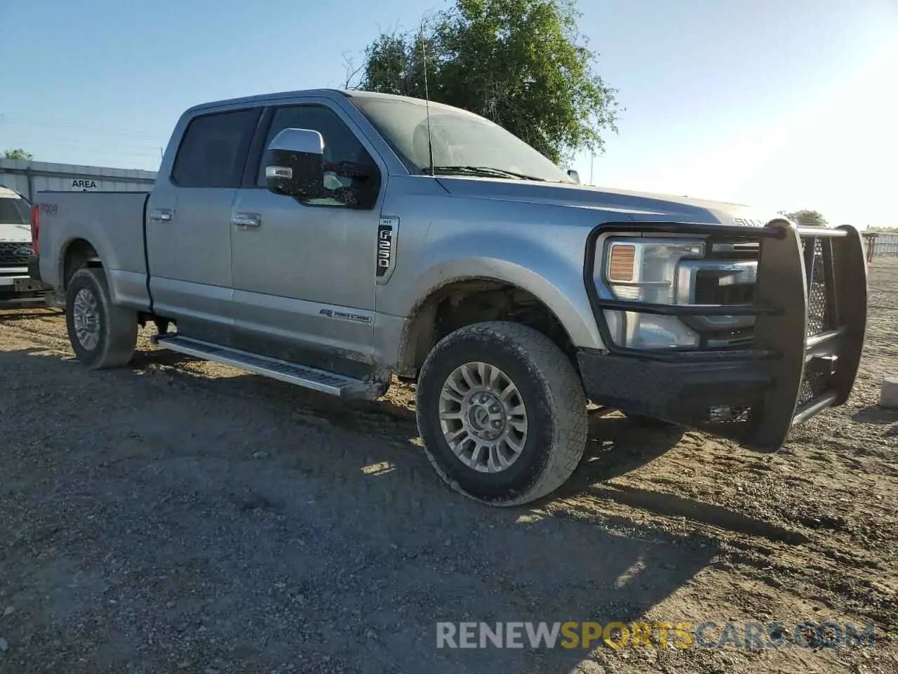 4 Photograph of a damaged car 1FT7W2BT0NEF03683 FORD F250 2022