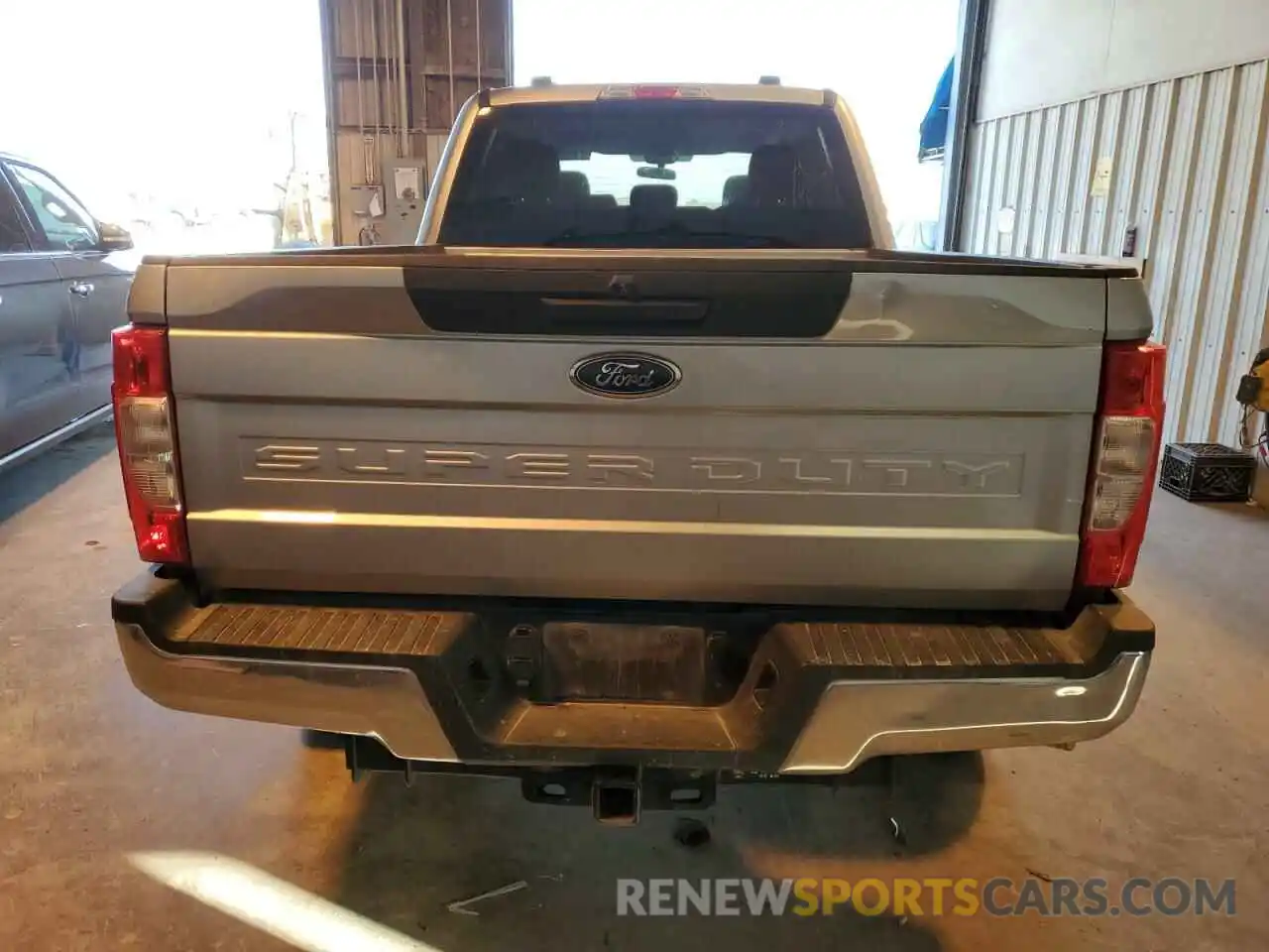 6 Photograph of a damaged car 1FT7W2BT0NEG33317 FORD F250 2022