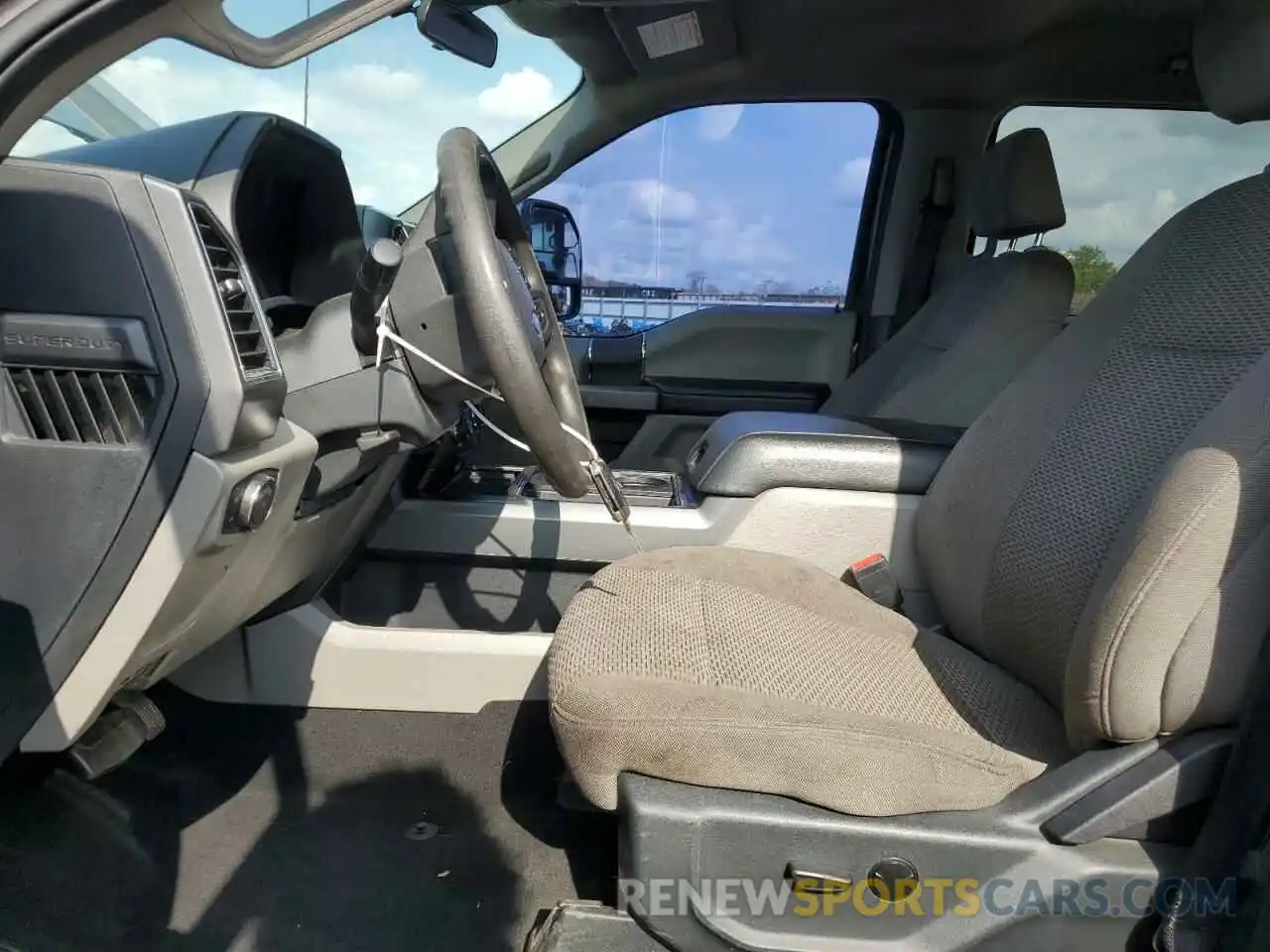 7 Photograph of a damaged car 1FT7W2BT1NEC57114 FORD F250 2022