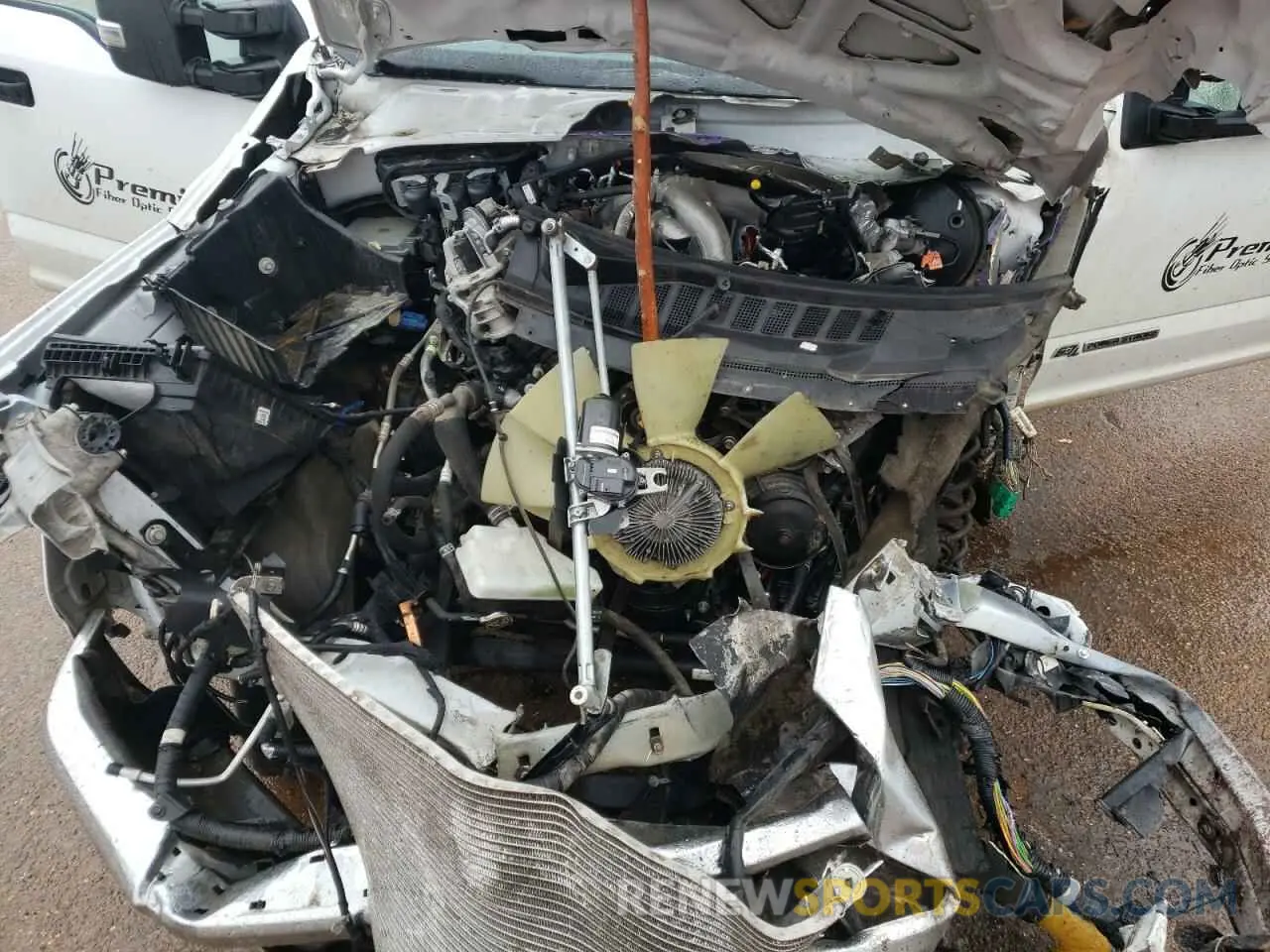 13 Photograph of a damaged car 1FT7W2BT1NEE58379 FORD F250 2022