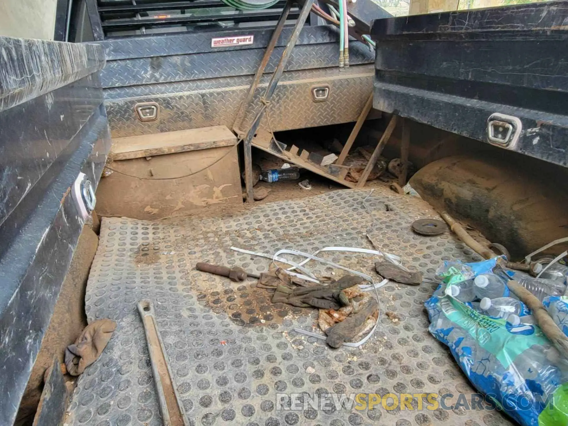 5 Photograph of a damaged car 1FT7W2BT2NEE24872 FORD F250 2022