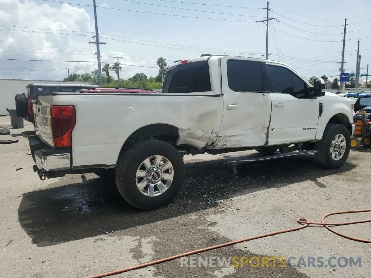 3 Photograph of a damaged car 1FT7W2BT2NEE33197 FORD F250 2022