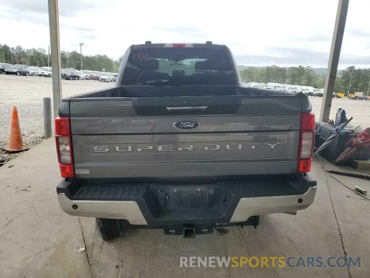 6 Photograph of a damaged car 1FT7W2BT2NEG21590 FORD F250 2022