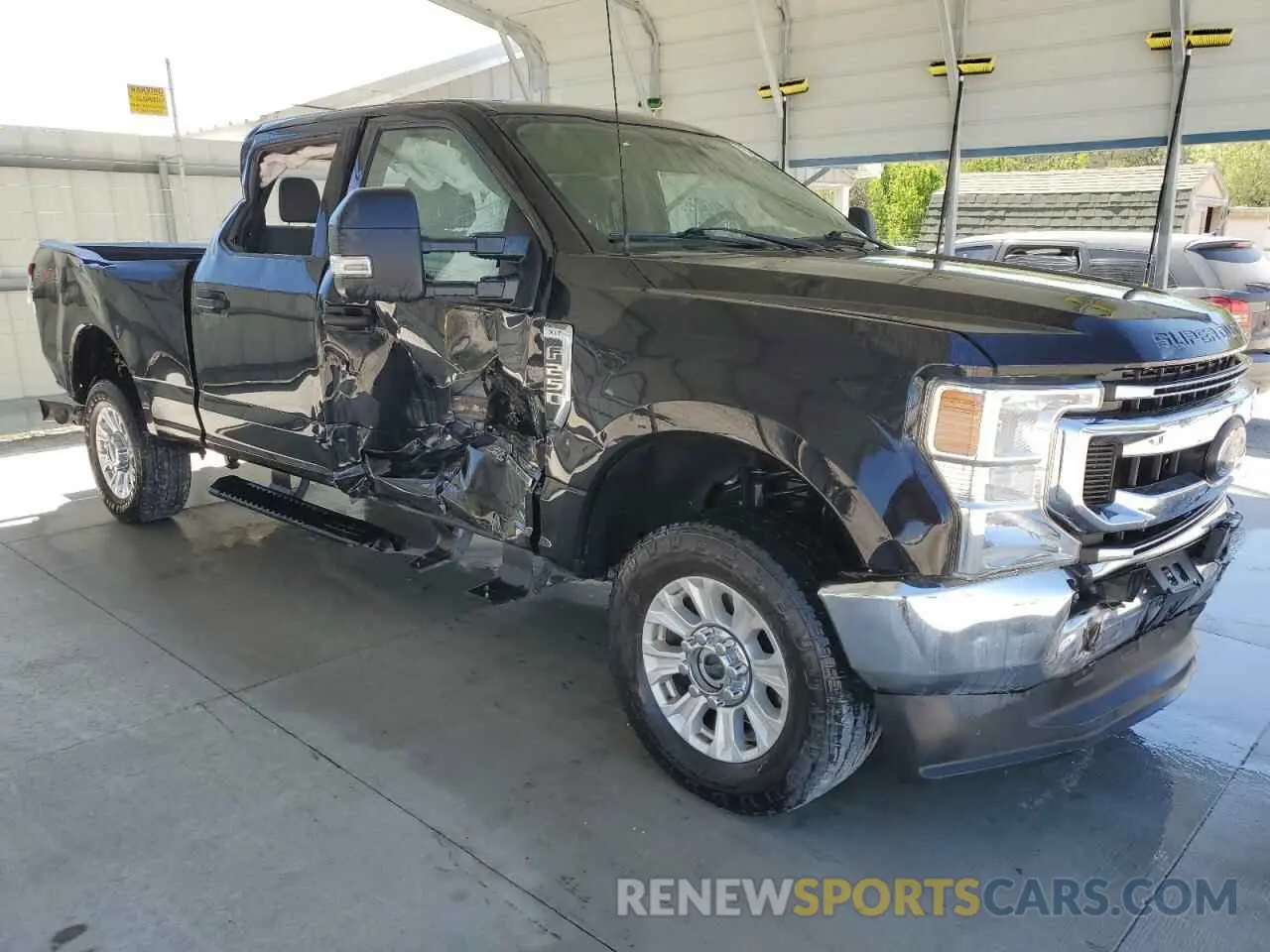 4 Photograph of a damaged car 1FT7W2BT7NEF85573 FORD F250 2022