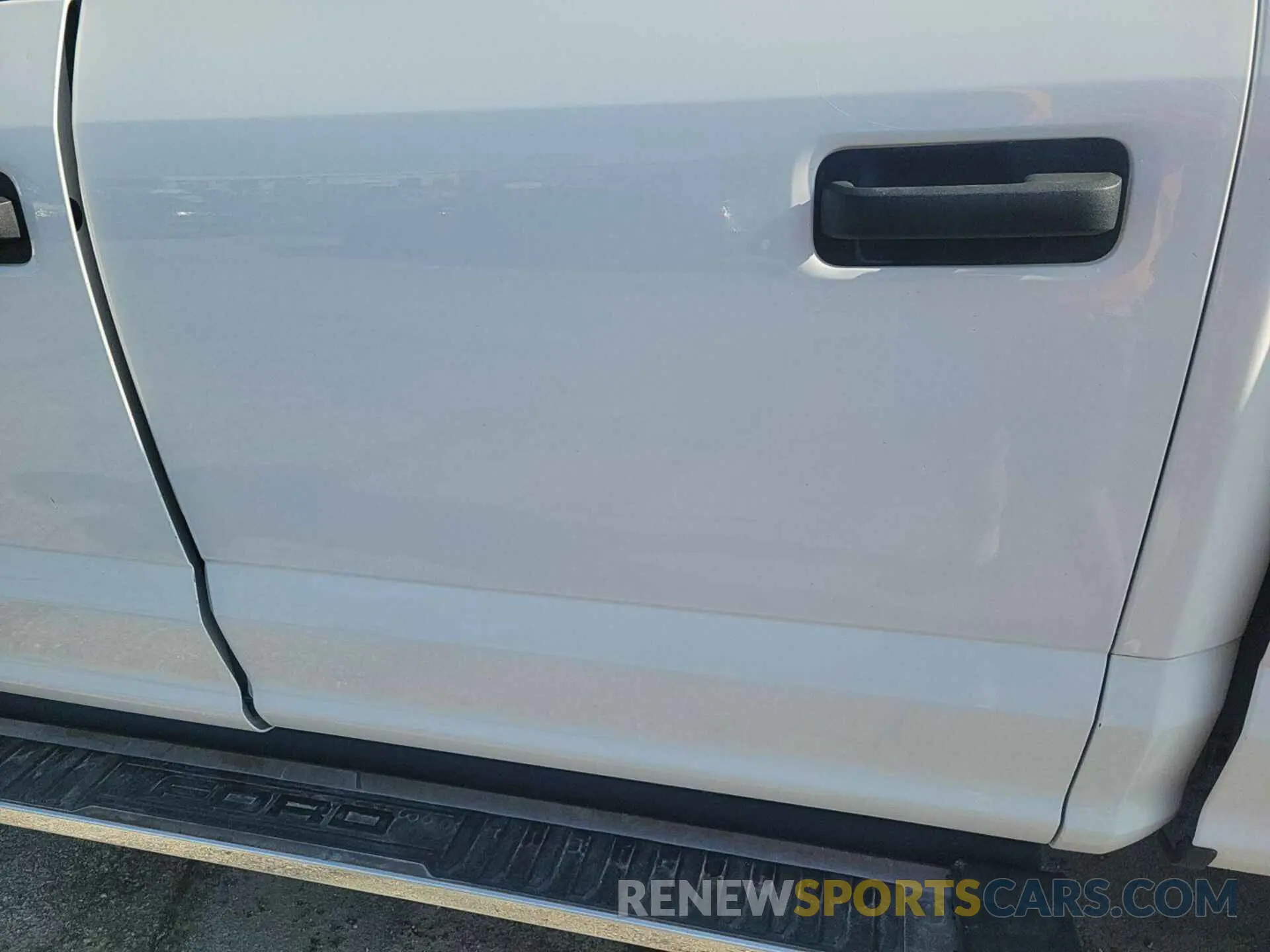 16 Photograph of a damaged car 1FT7W2BT9NEC18593 FORD F250 2022