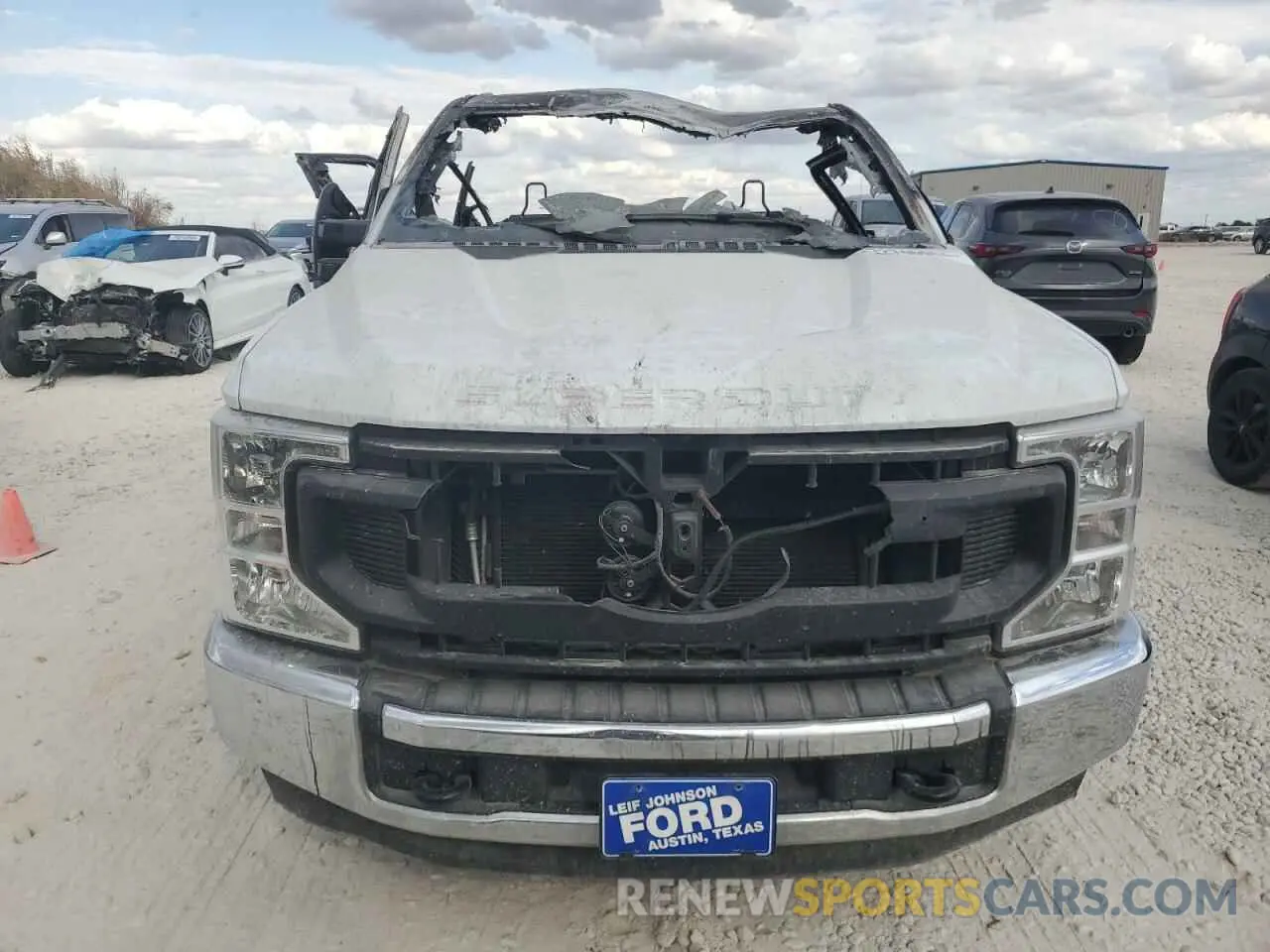 5 Photograph of a damaged car 1FT7X2A61NEF36541 FORD F250 2022