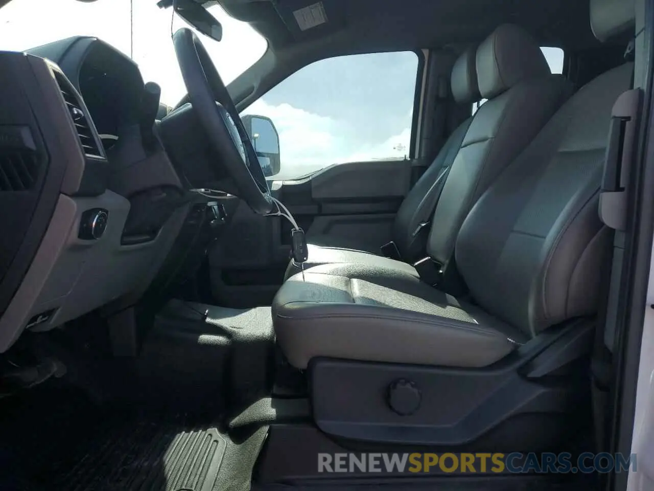 7 Photograph of a damaged car 1FT7X2A62NEF83139 FORD F250 2022