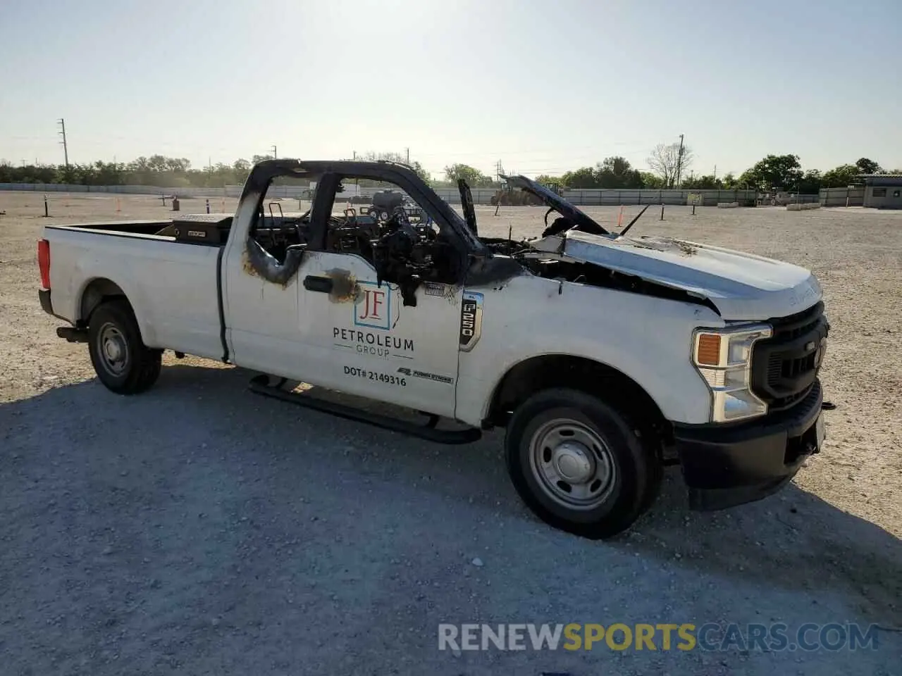 4 Photograph of a damaged car 1FT7X2AT2NEE90272 FORD F250 2022