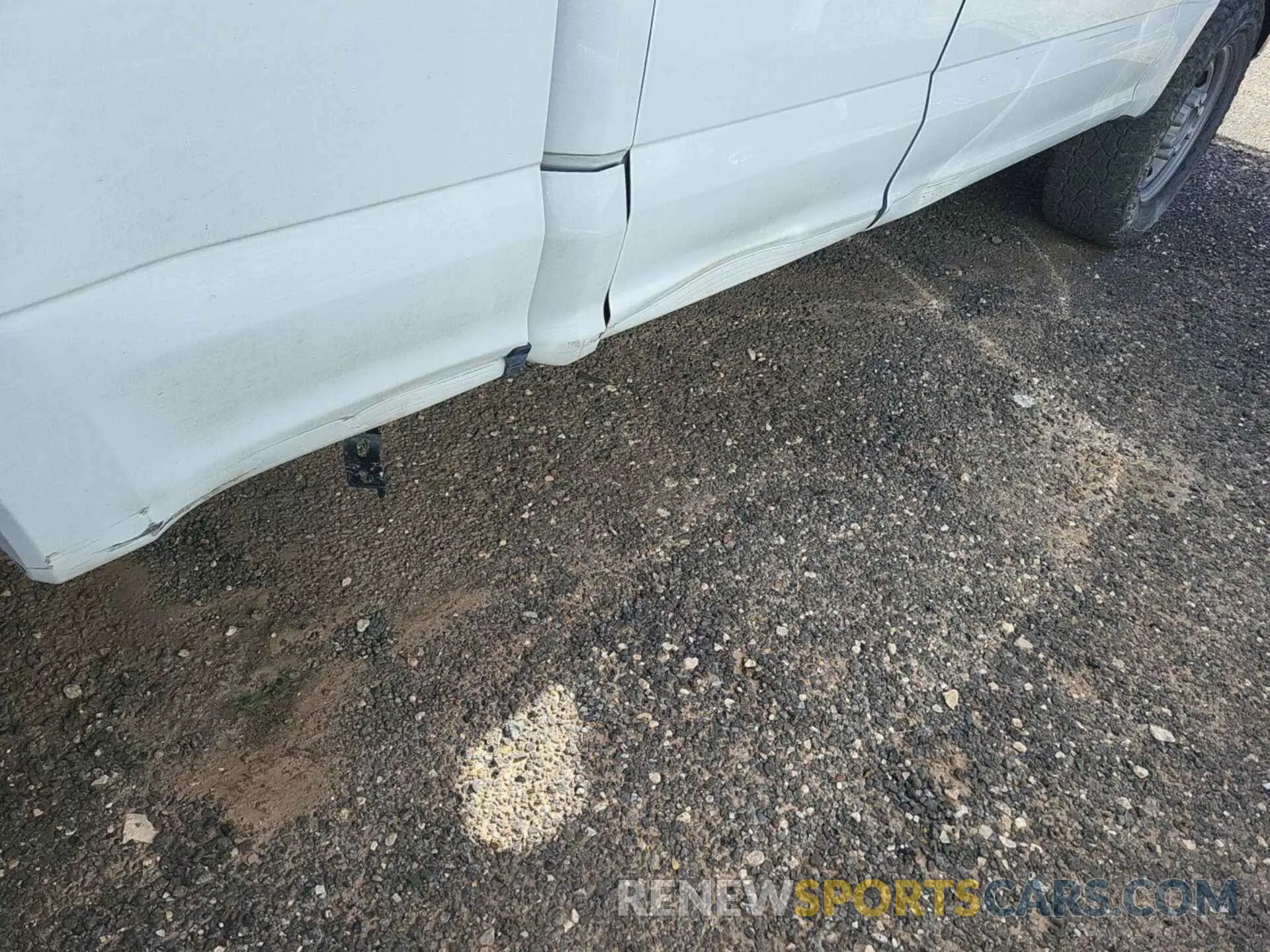 8 Photograph of a damaged car 1FT7X2B60NEE90697 FORD F250 2022