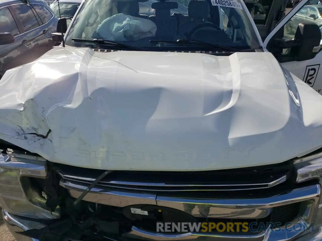 11 Photograph of a damaged car 1FT7X2B60NEF27845 FORD F250 2022