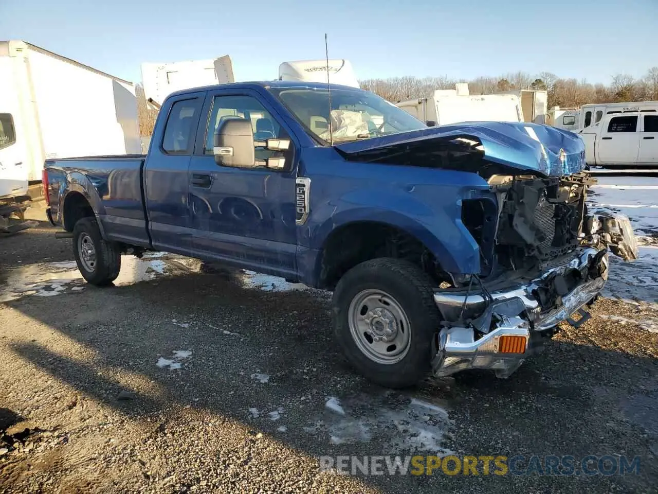 4 Photograph of a damaged car 1FT7X2B61NEE74542 FORD F250 2022