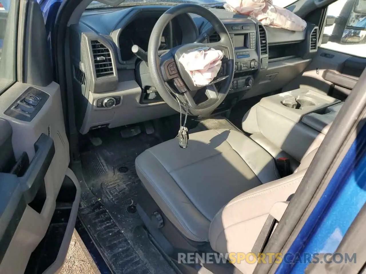 8 Photograph of a damaged car 1FT7X2B61NEE74542 FORD F250 2022