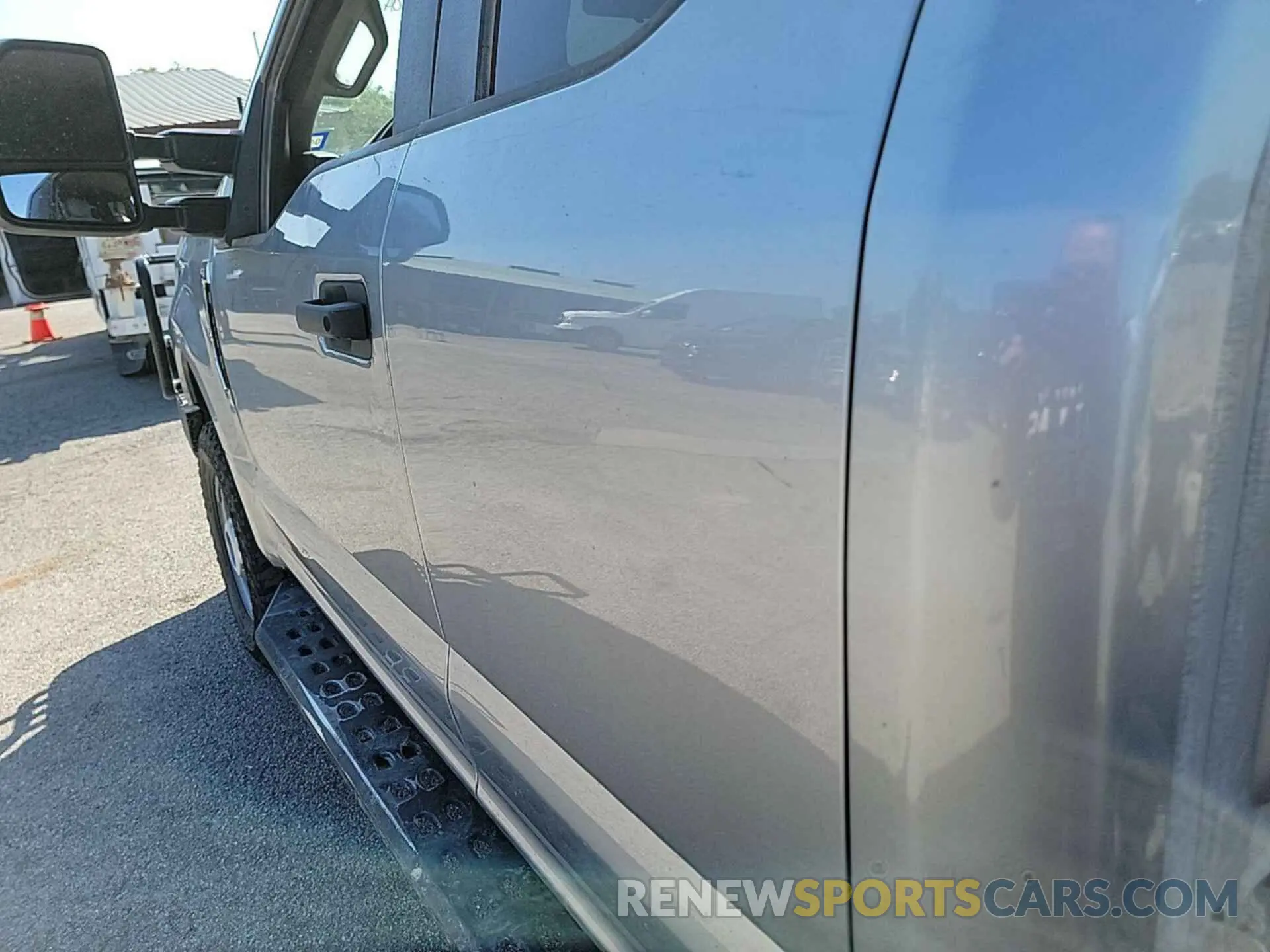 34 Photograph of a damaged car 1FT7X2B62NEE24877 FORD F250 2022