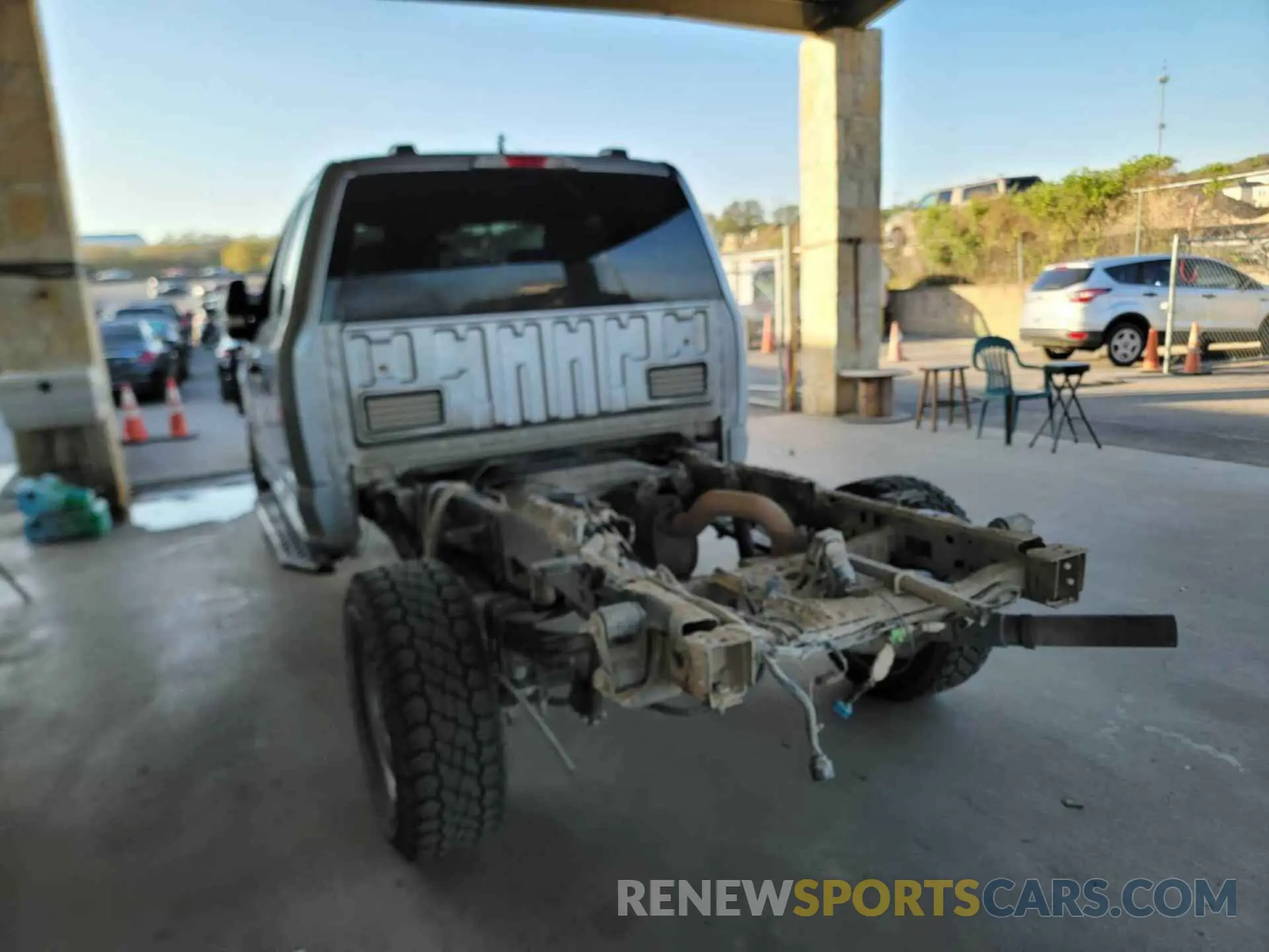 9 Photograph of a damaged car 1FT7X2B62NEE24877 FORD F250 2022