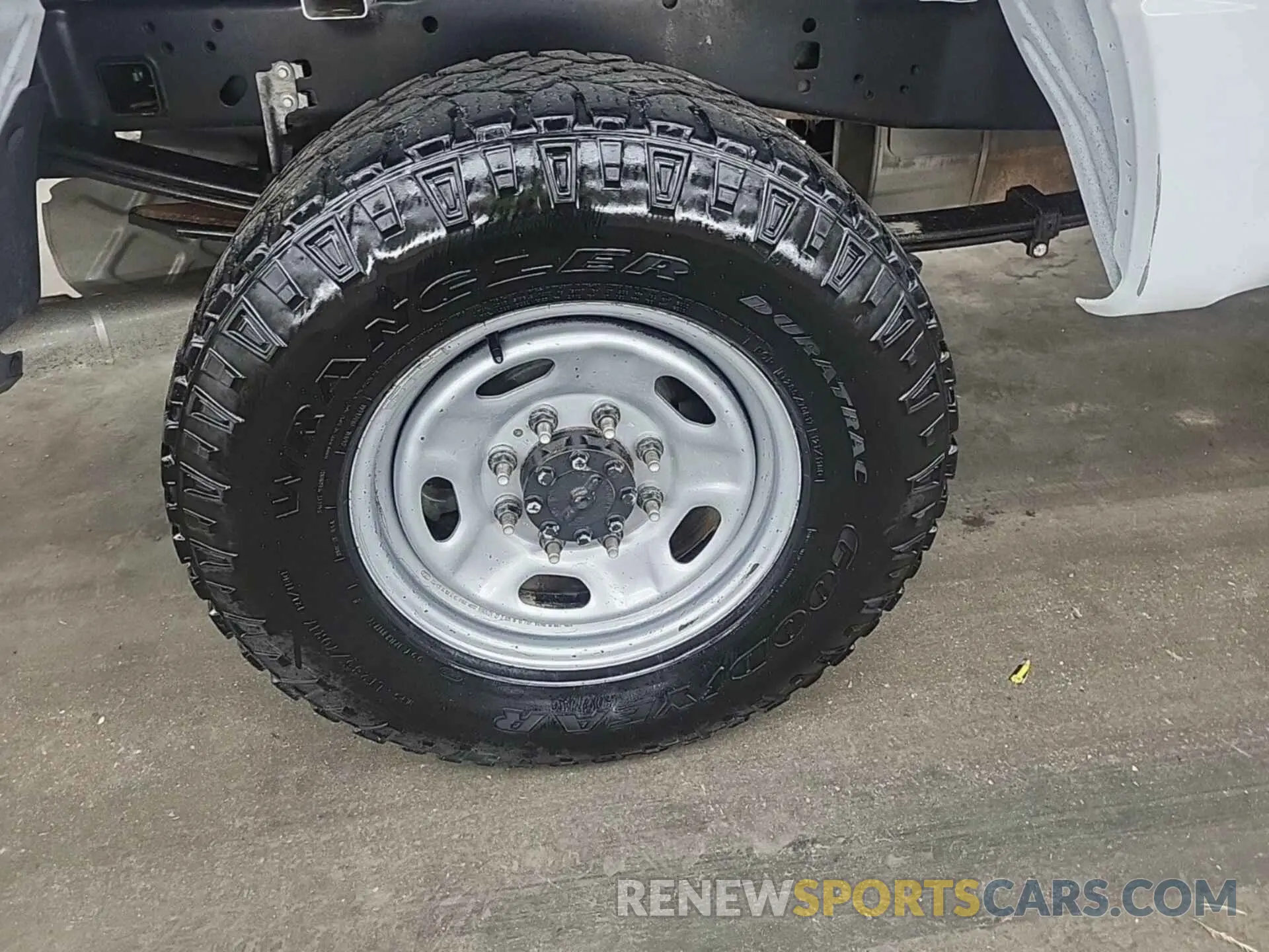 11 Photograph of a damaged car 1FT7X2B64NEE67861 FORD F250 2022