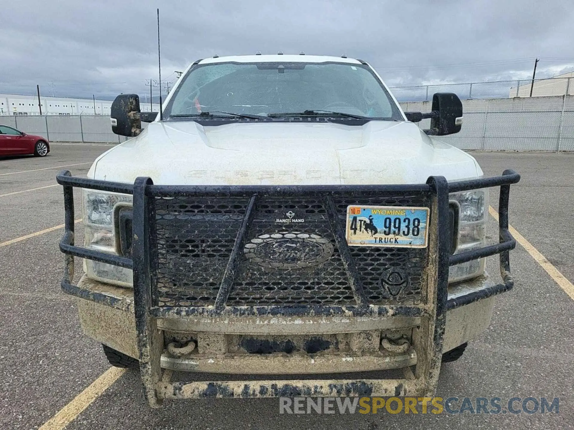 39 Photograph of a damaged car 1FT7X2B64NEE67861 FORD F250 2022