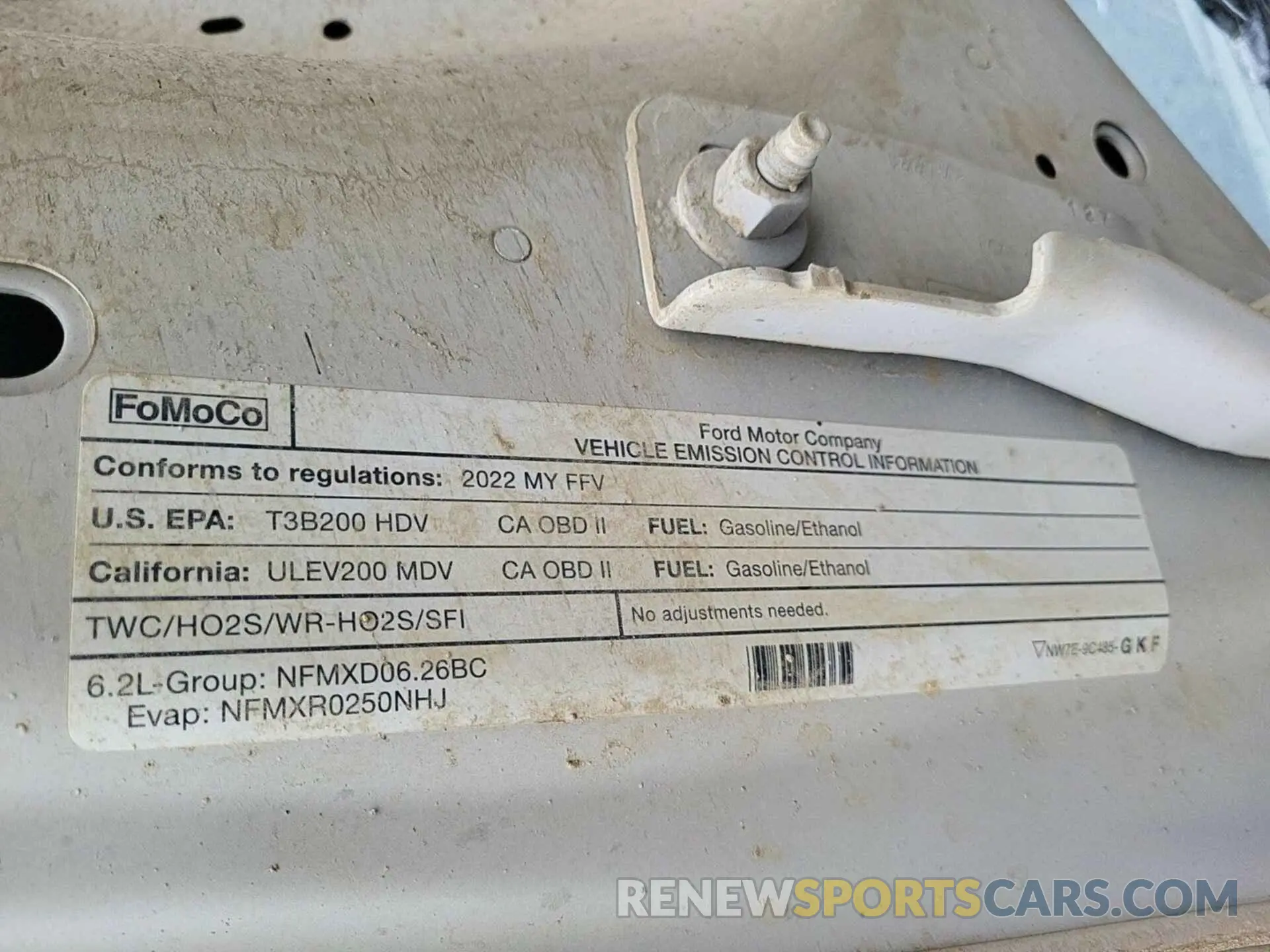 5 Photograph of a damaged car 1FT7X2B64NEE67861 FORD F250 2022