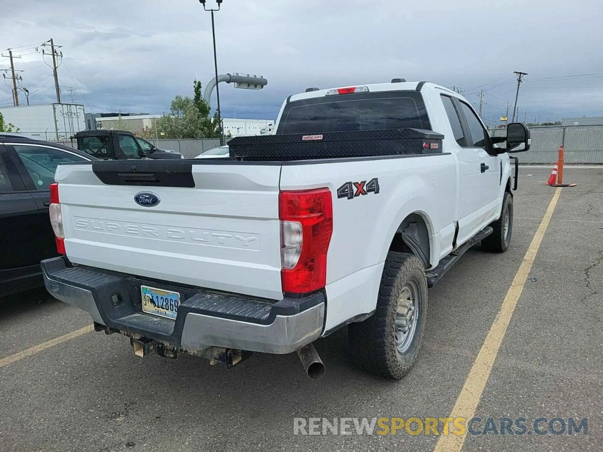 27 Photograph of a damaged car 1FT7X2B66NEE67862 FORD F250 2022