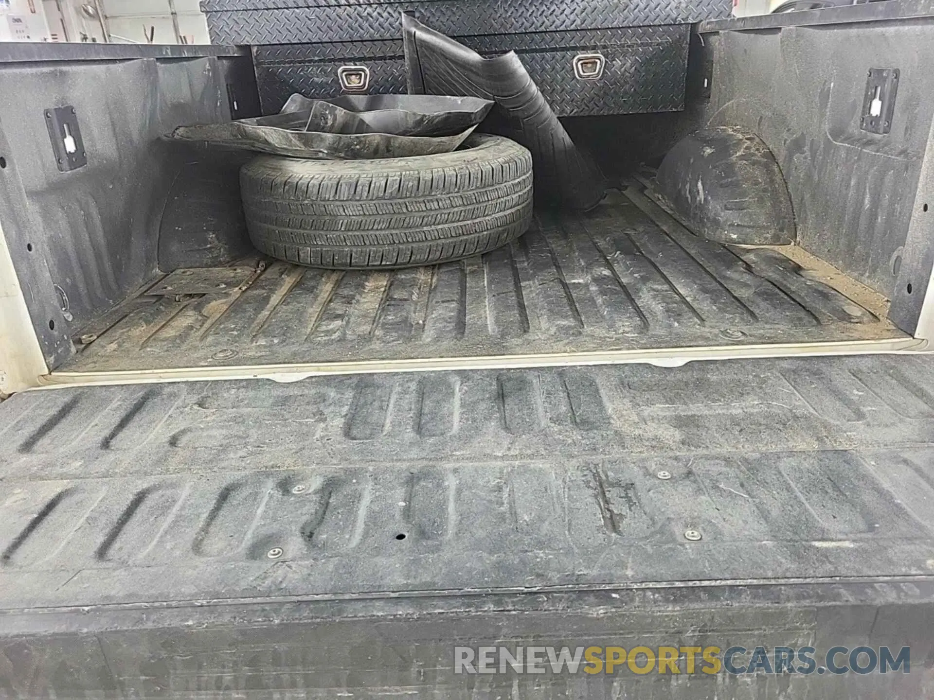 46 Photograph of a damaged car 1FT7X2B66NEE67862 FORD F250 2022