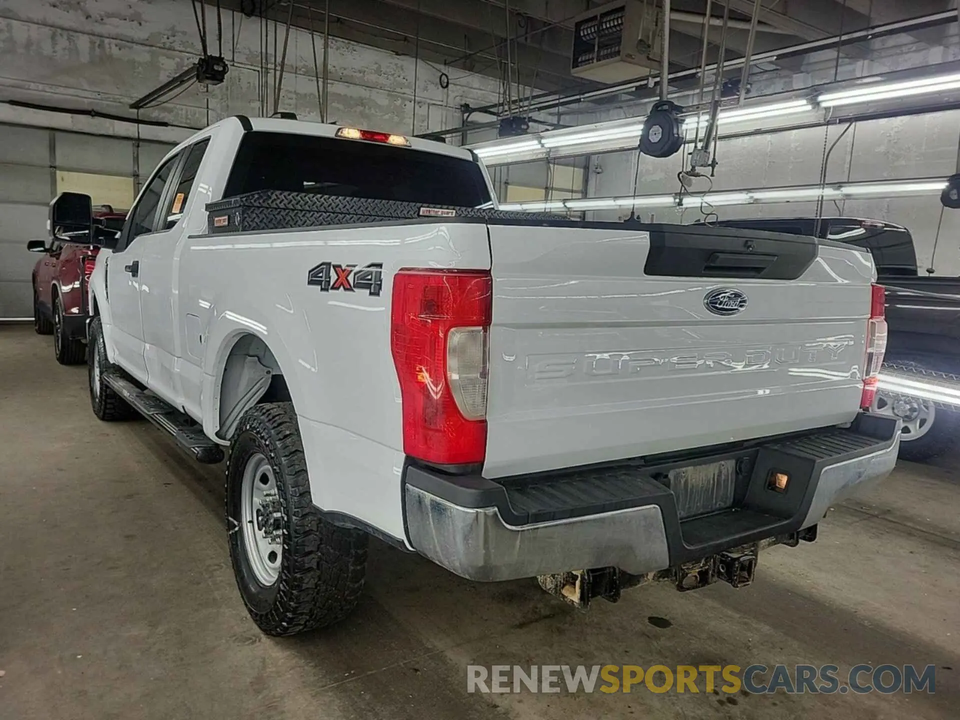 53 Photograph of a damaged car 1FT7X2B66NEE67862 FORD F250 2022