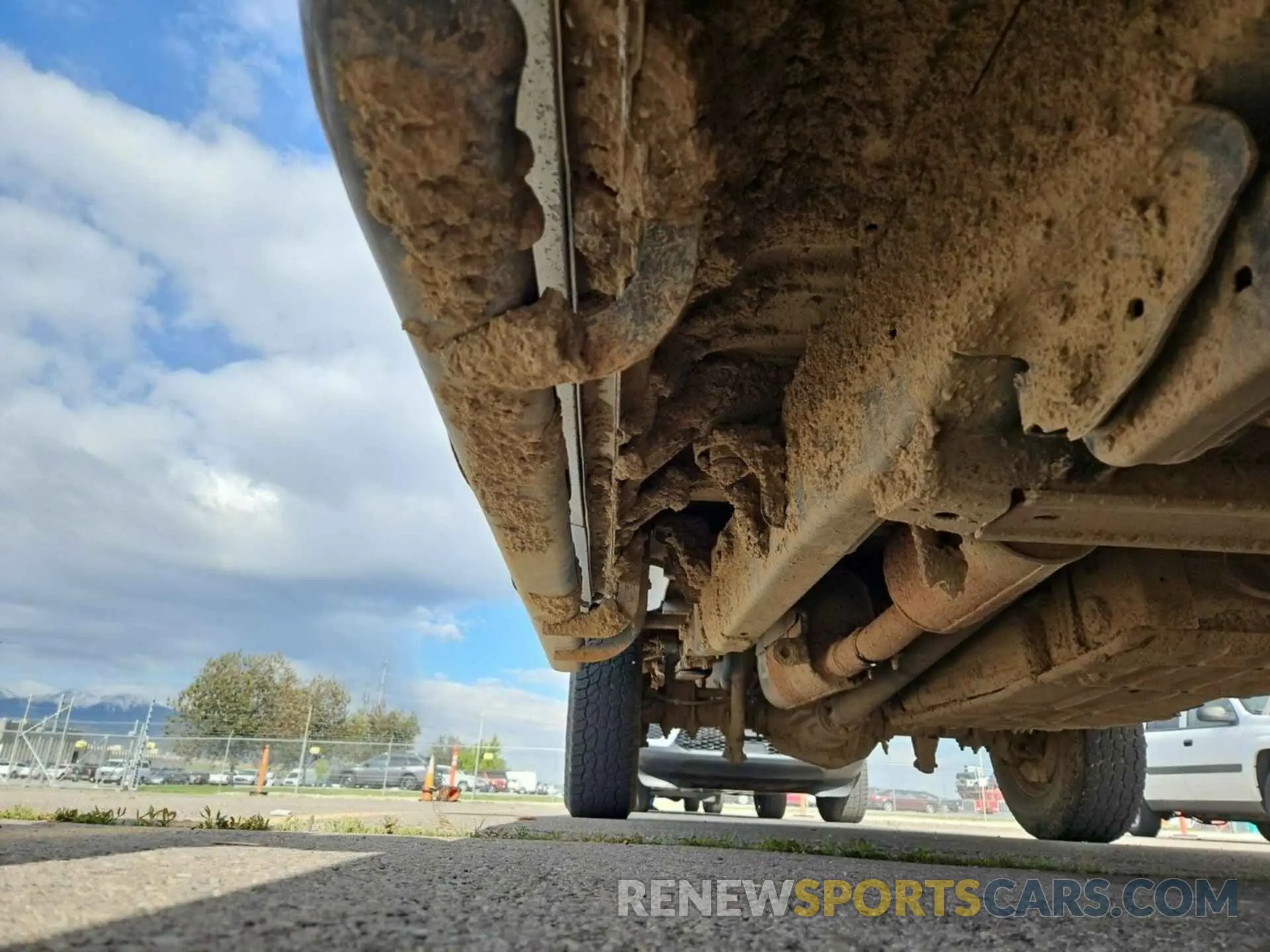 19 Photograph of a damaged car 1FT7X2B67NEE90695 FORD F250 2022