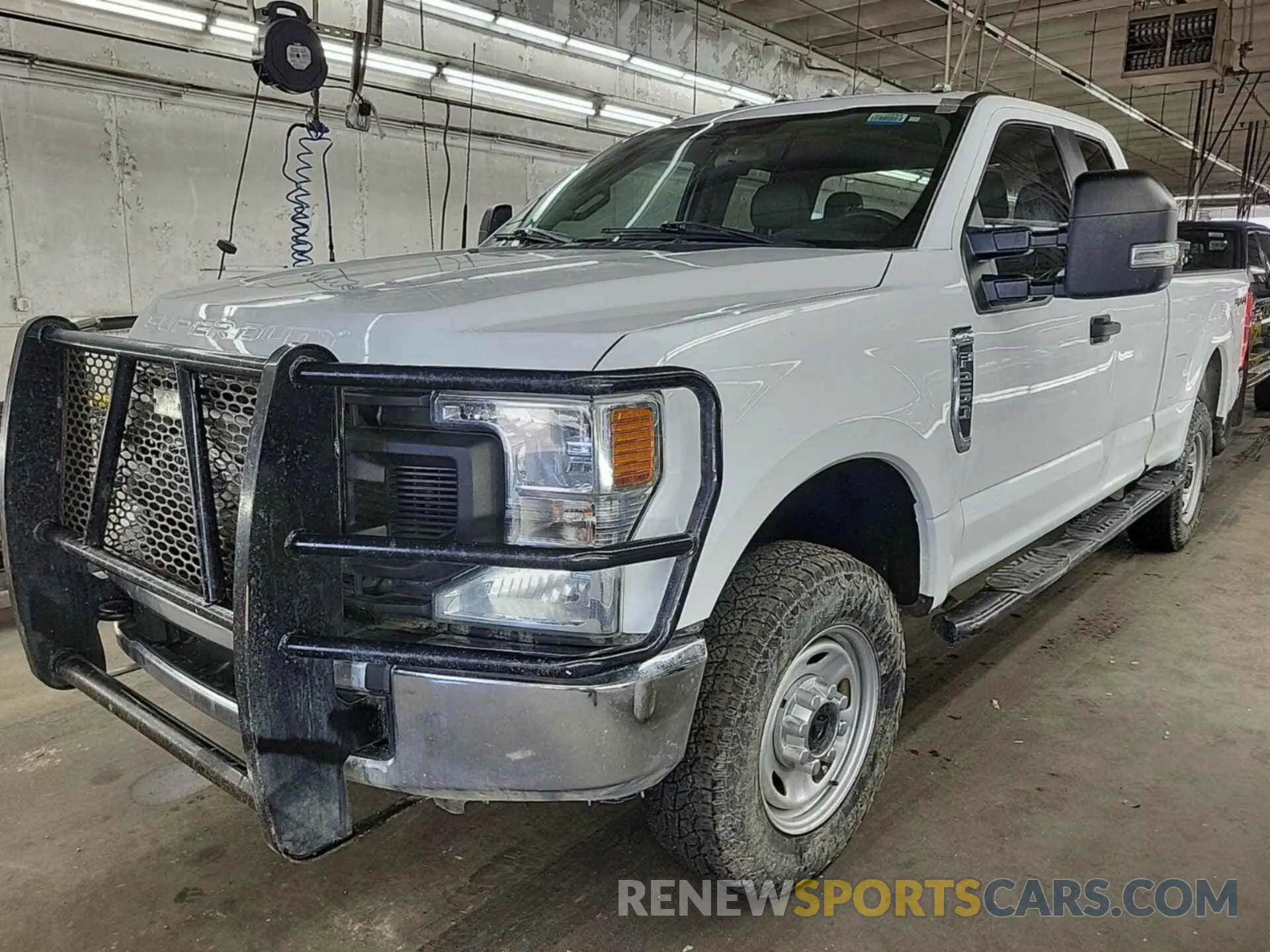4 Photograph of a damaged car 1FT7X2B67NEE90695 FORD F250 2022