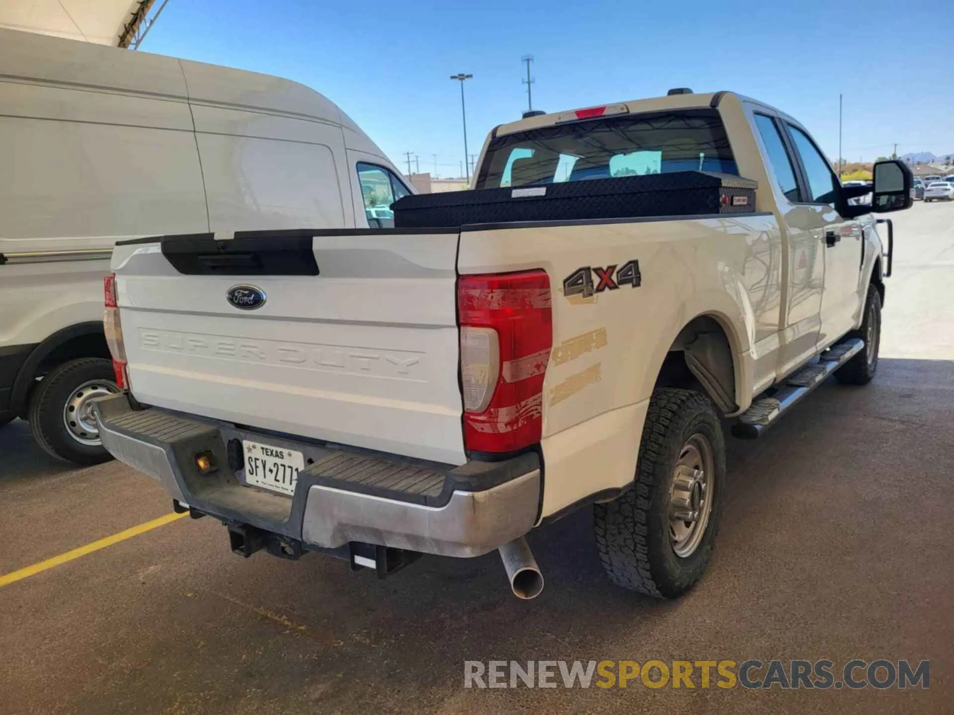 23 Photograph of a damaged car 1FT7X2B69NEE58170 FORD F250 2022
