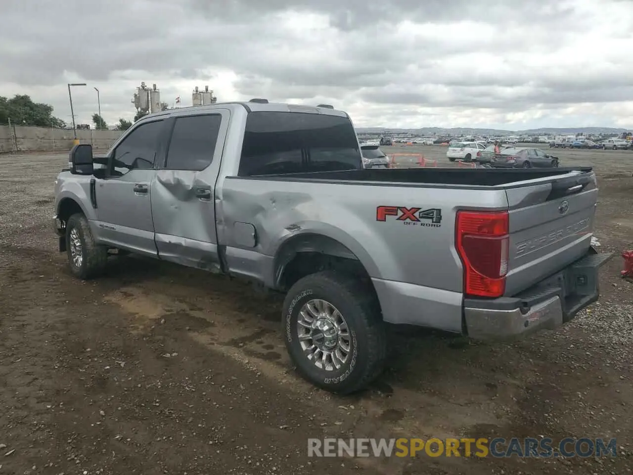 2 Photograph of a damaged car 1FT8W2BT0NEE39357 FORD F250 2022