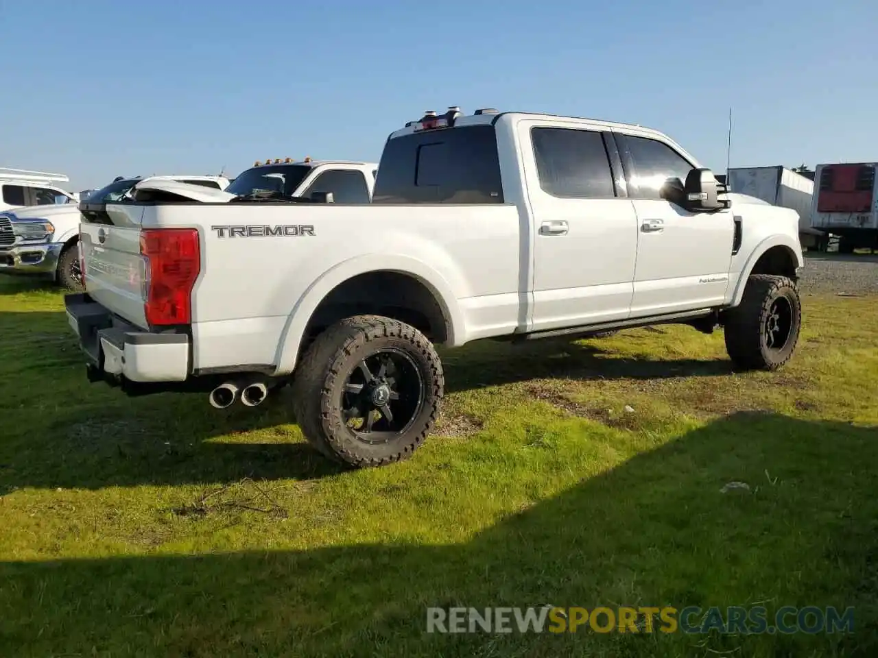 3 Photograph of a damaged car 1FT8W2BT4NEE40317 FORD F250 2022