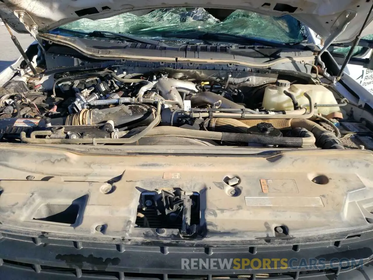 11 Photograph of a damaged car 1FT8W2BT4NEE74905 FORD F250 2022