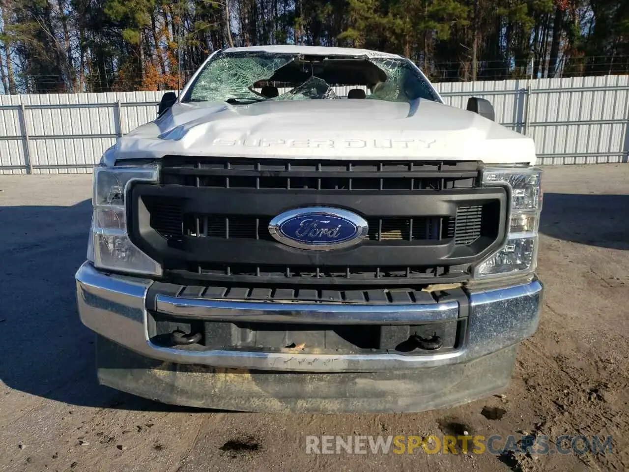 5 Photograph of a damaged car 1FT8W2BT4NEE74905 FORD F250 2022