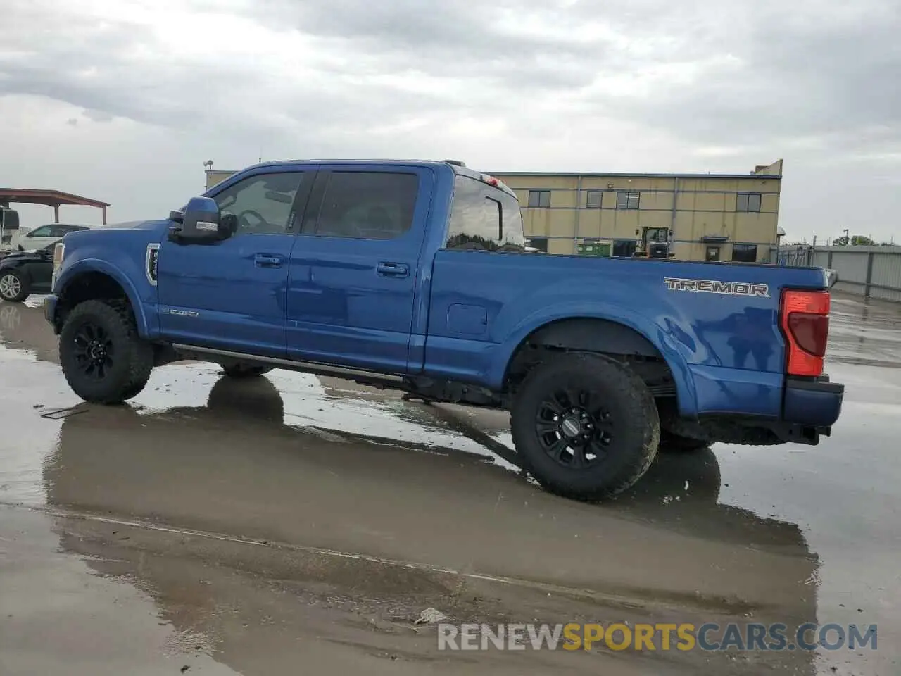 2 Photograph of a damaged car 1FT8W2BT7NEG01131 FORD F250 2022