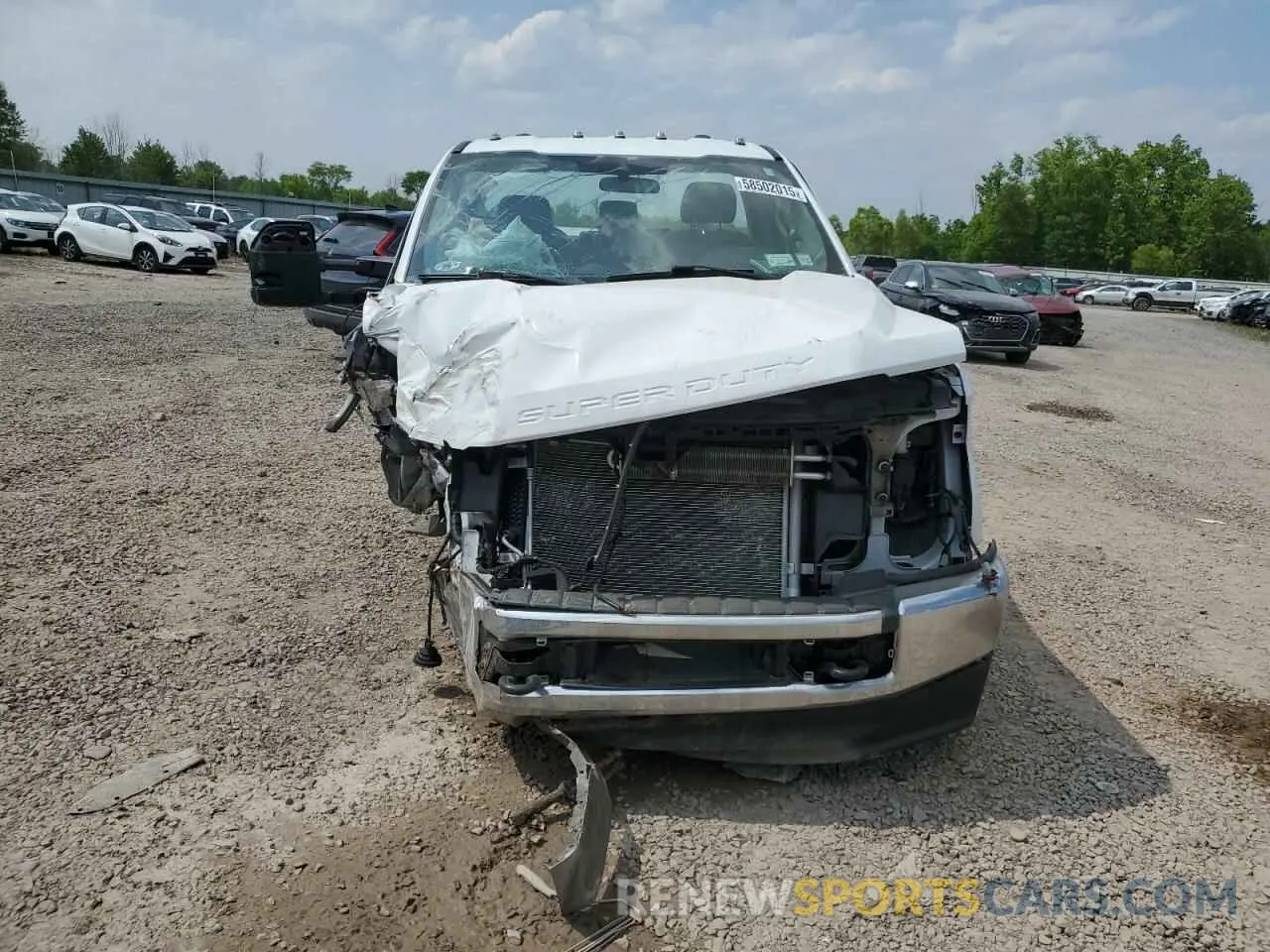 5 Photograph of a damaged car 1FTBF2B65NED54952 FORD F250 2022