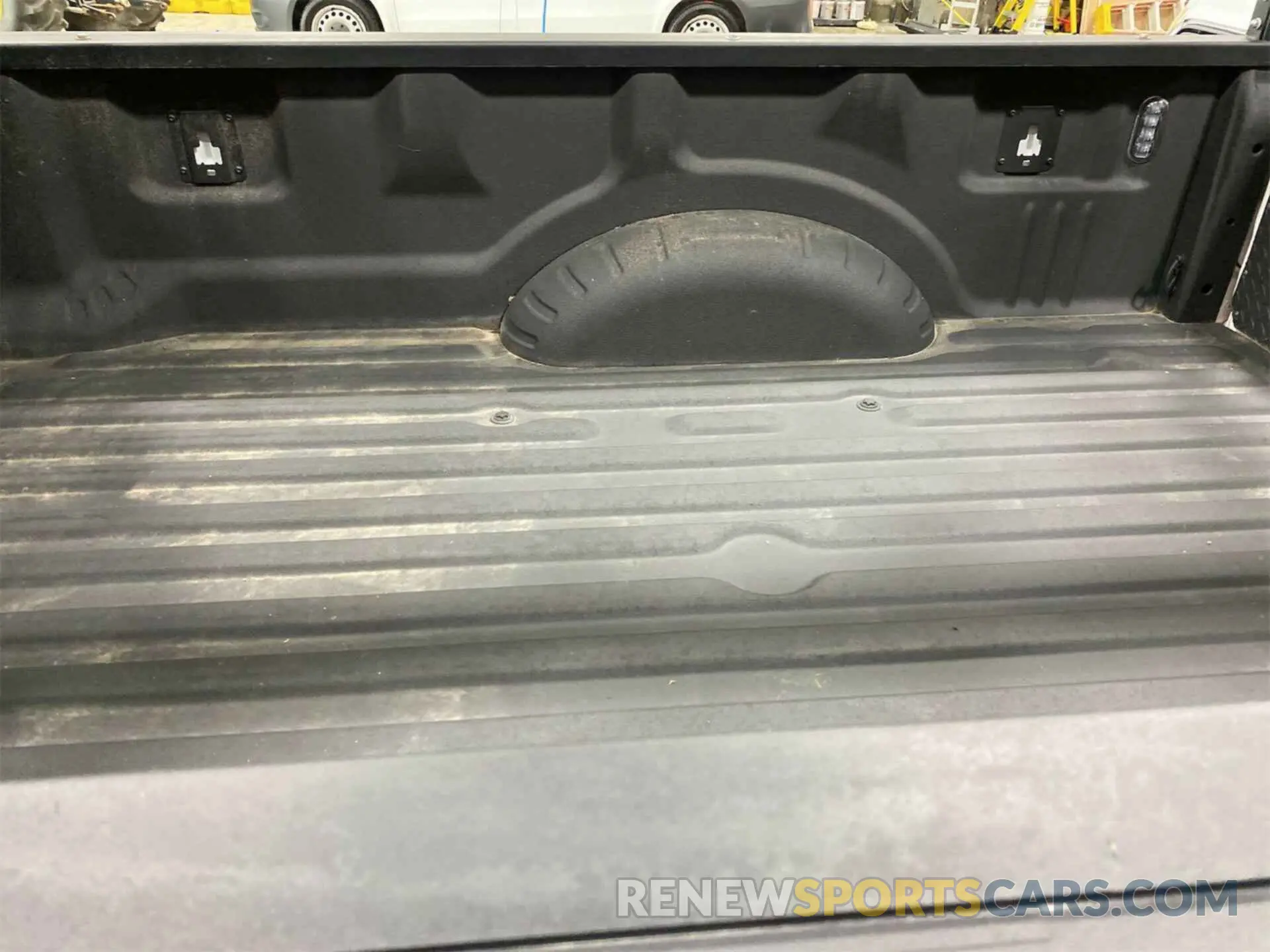 9 Photograph of a damaged car 1FT7W2BA7PEC58785 FORD F250 2023