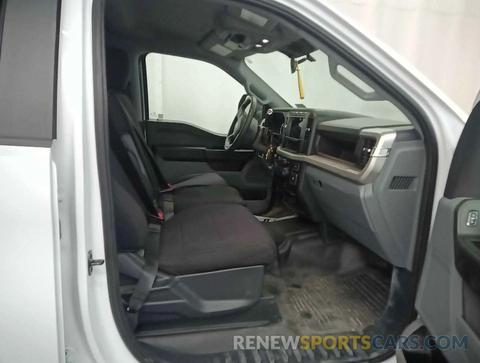 22 Photograph of a damaged car 1FT7W2BT2PEC31155 FORD F250 2023