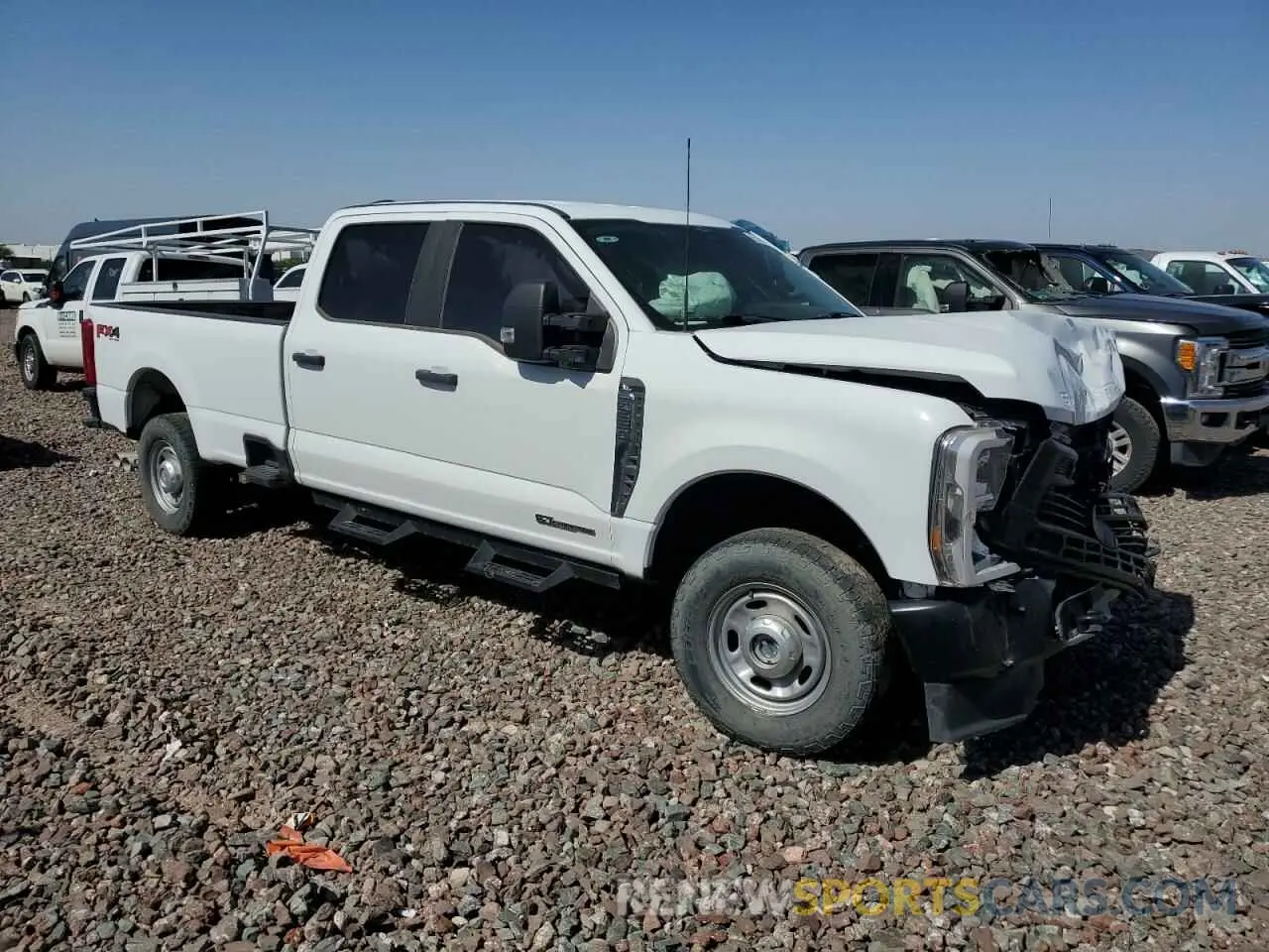 4 Photograph of a damaged car 1FT7W2BT4PEC42786 FORD F250 2023