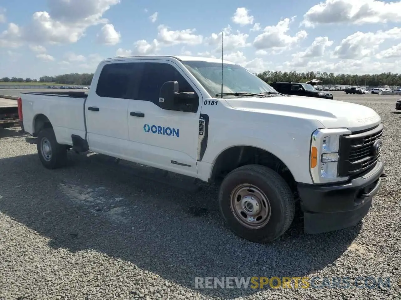 4 Photograph of a damaged car 1FT7W2BT7PEC58674 FORD F250 2023