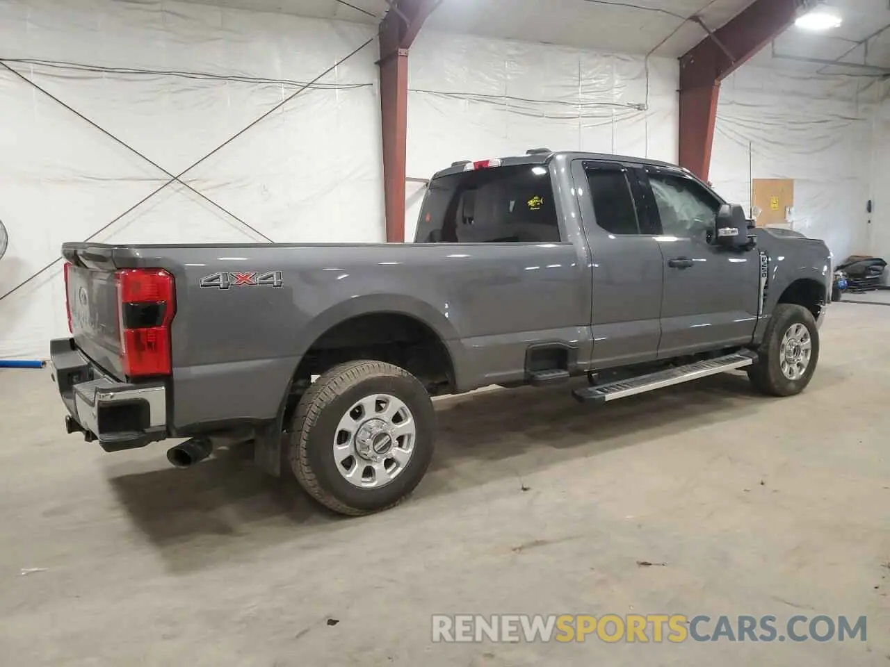 3 Photograph of a damaged car 1FT7X2BN1PEE10883 FORD F250 2023