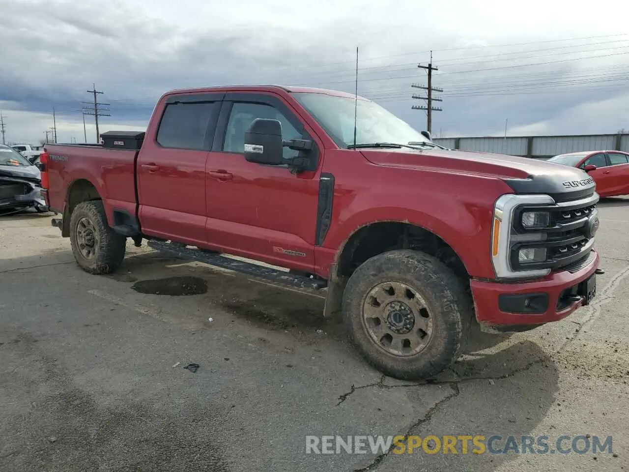 4 Photograph of a damaged car 1FT8W2BM3PED36980 FORD F250 2023