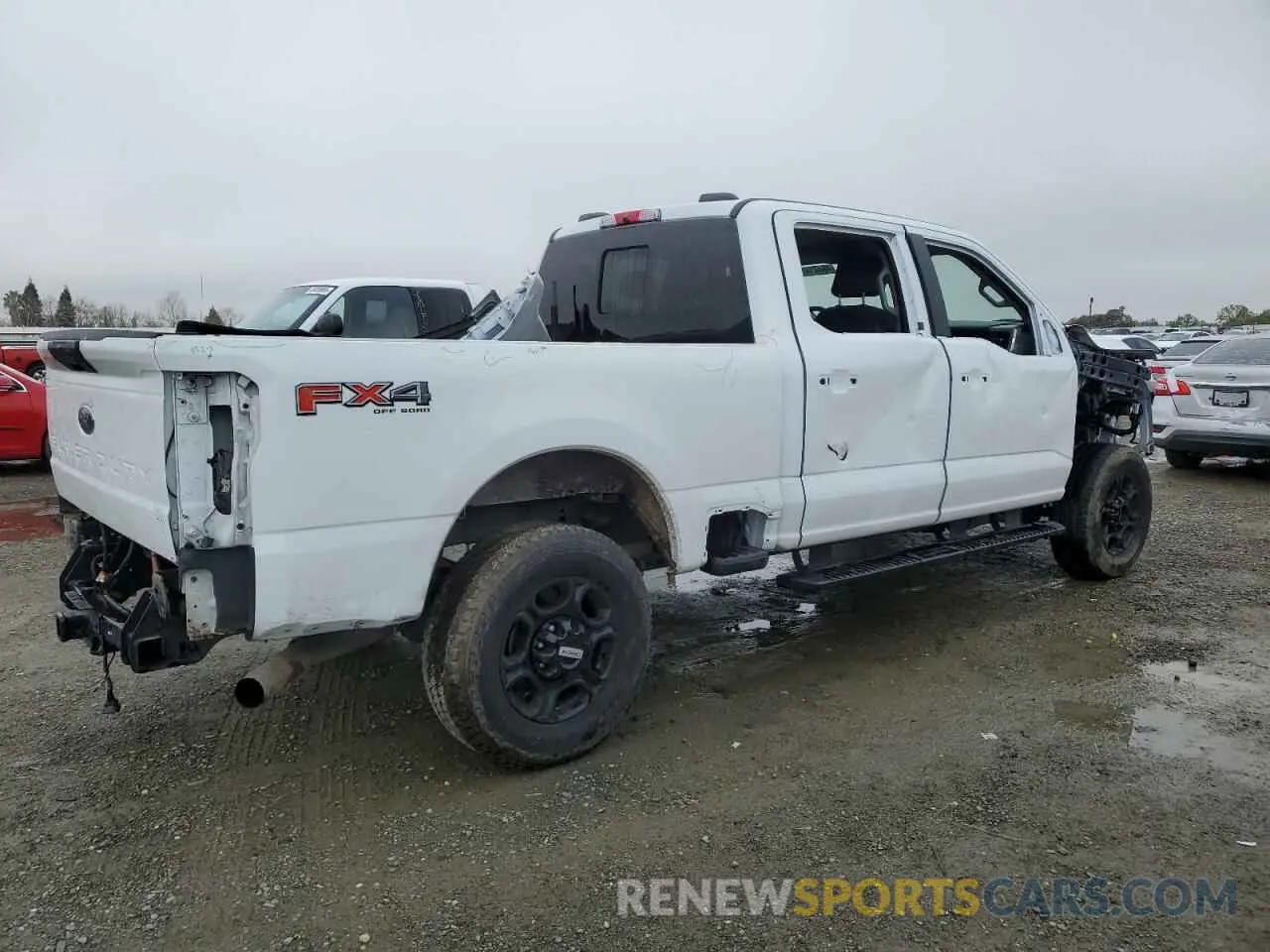 3 Photograph of a damaged car 1FT8W2BN4PED34325 FORD F250 2023
