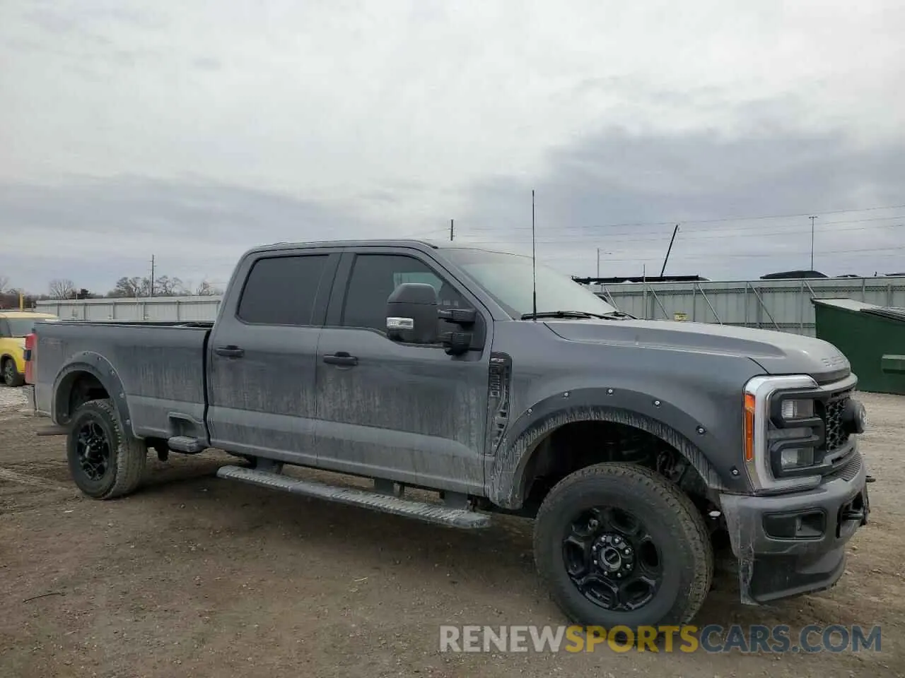 4 Photograph of a damaged car 1FT8W2BN6PEE15746 FORD F250 2023