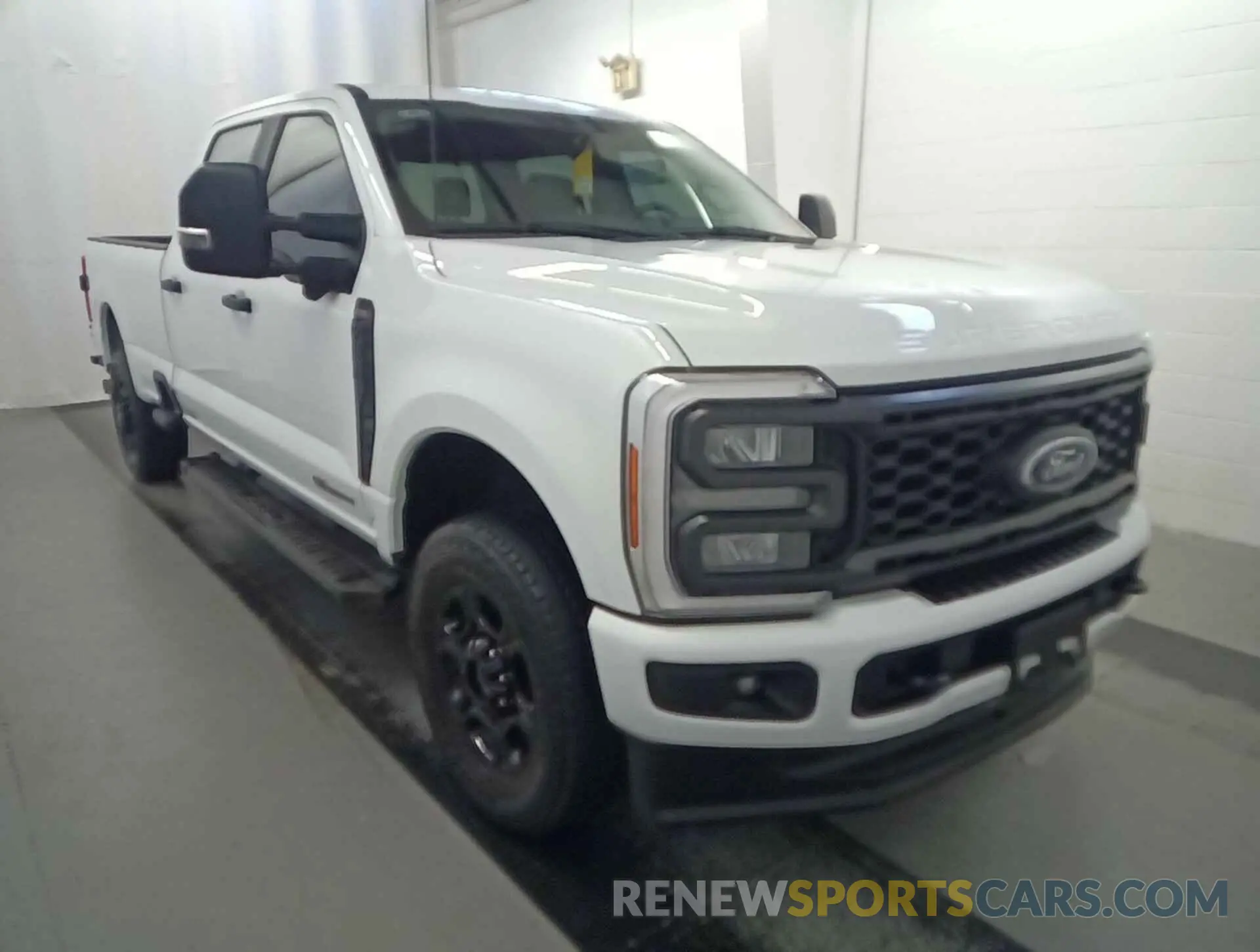 7 Photograph of a damaged car 1FT8W2BT0PEC15086 FORD F250 2023