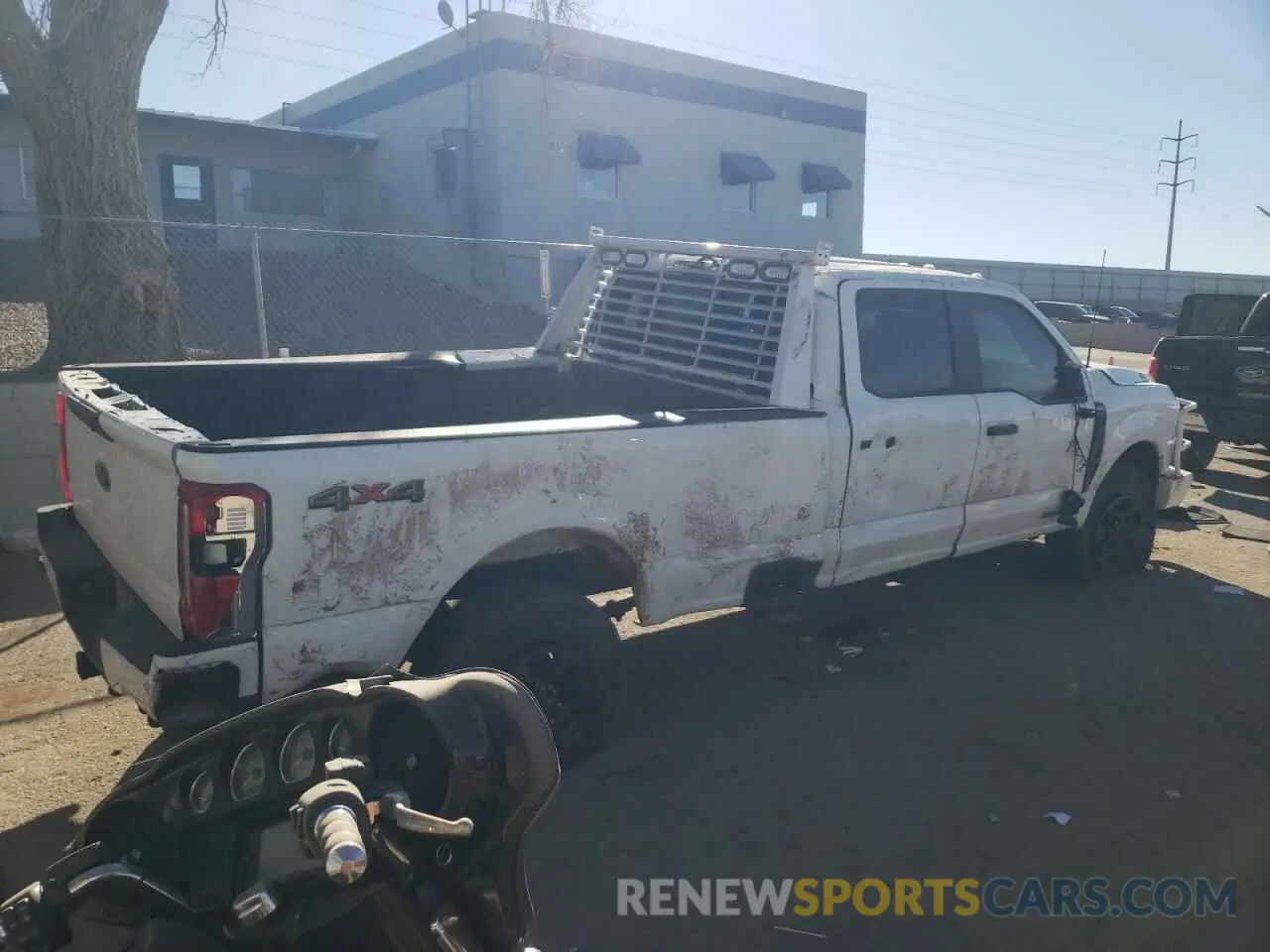 3 Photograph of a damaged car 1FT8W2BT2PEC56514 FORD F250 2023