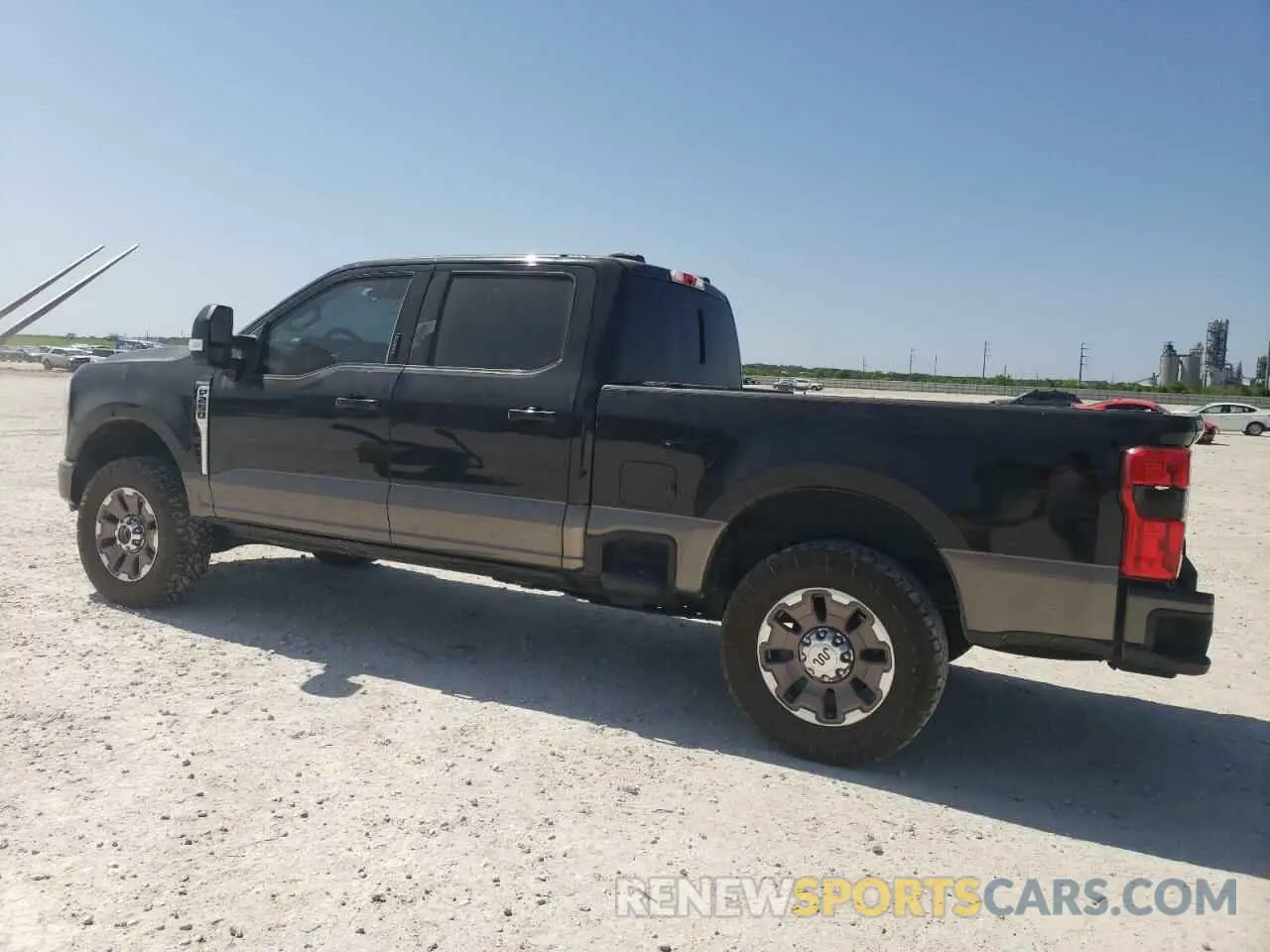 2 Photograph of a damaged car 1FT8W2BT2PED97003 FORD F250 2023